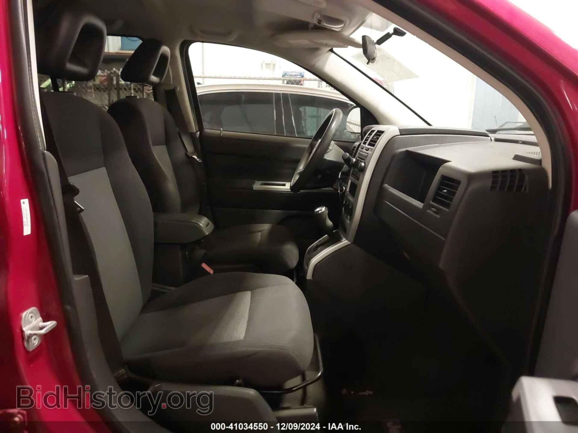 2008 JEEP COMPASS - VIN: 1J8FT47W48D537485 - Фото 5