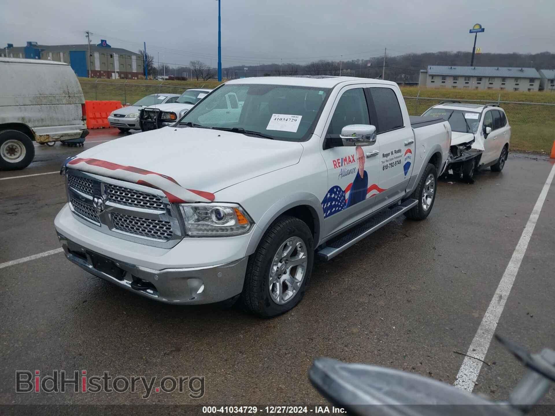 2018 RAM 1500 - VIN: 1C6RR7NT1JS146784 - Фото 2