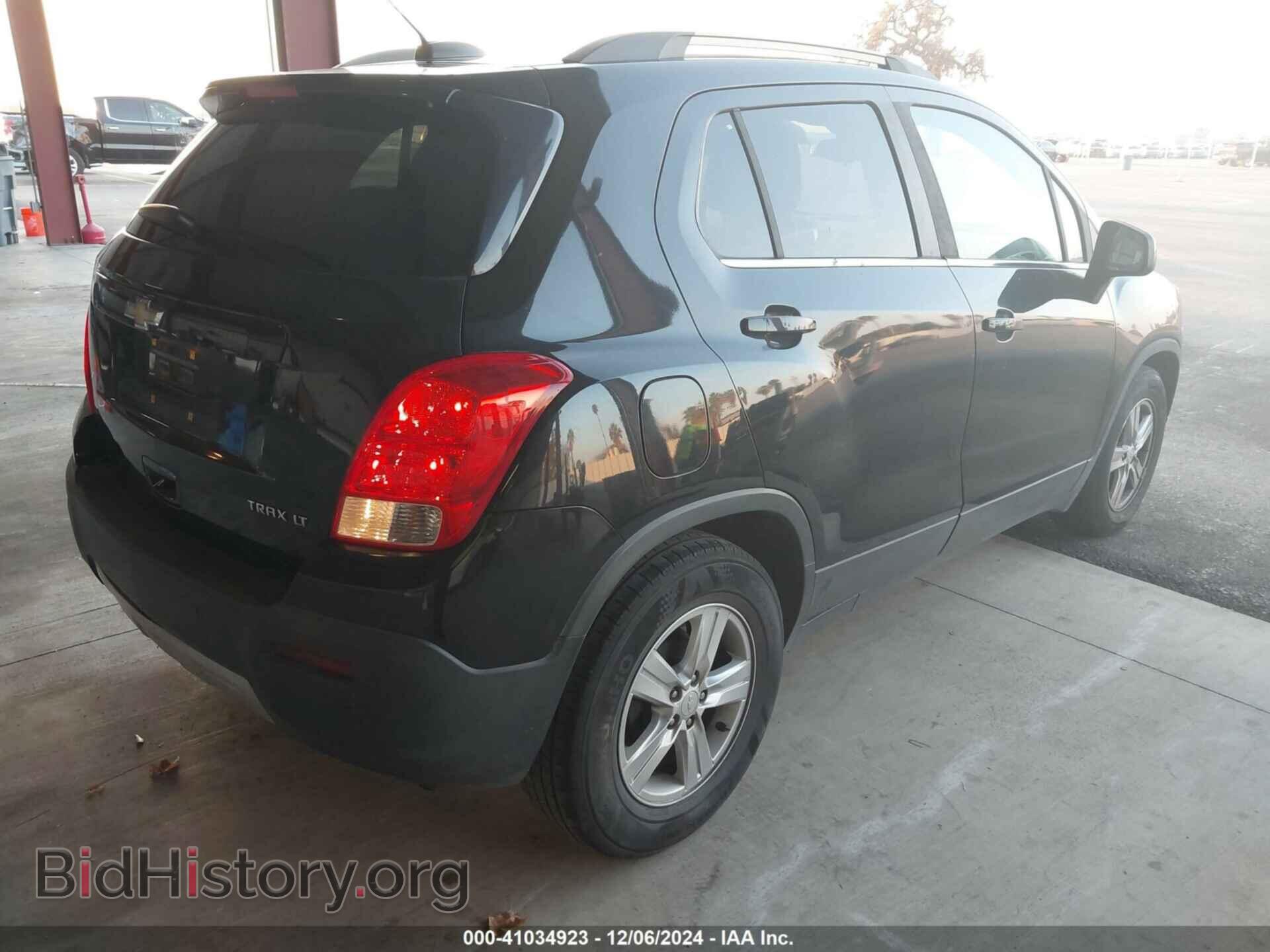 2015 CHEVROLET TRAX - VIN: 3GNCJL2B1FL233401 - Фото 4