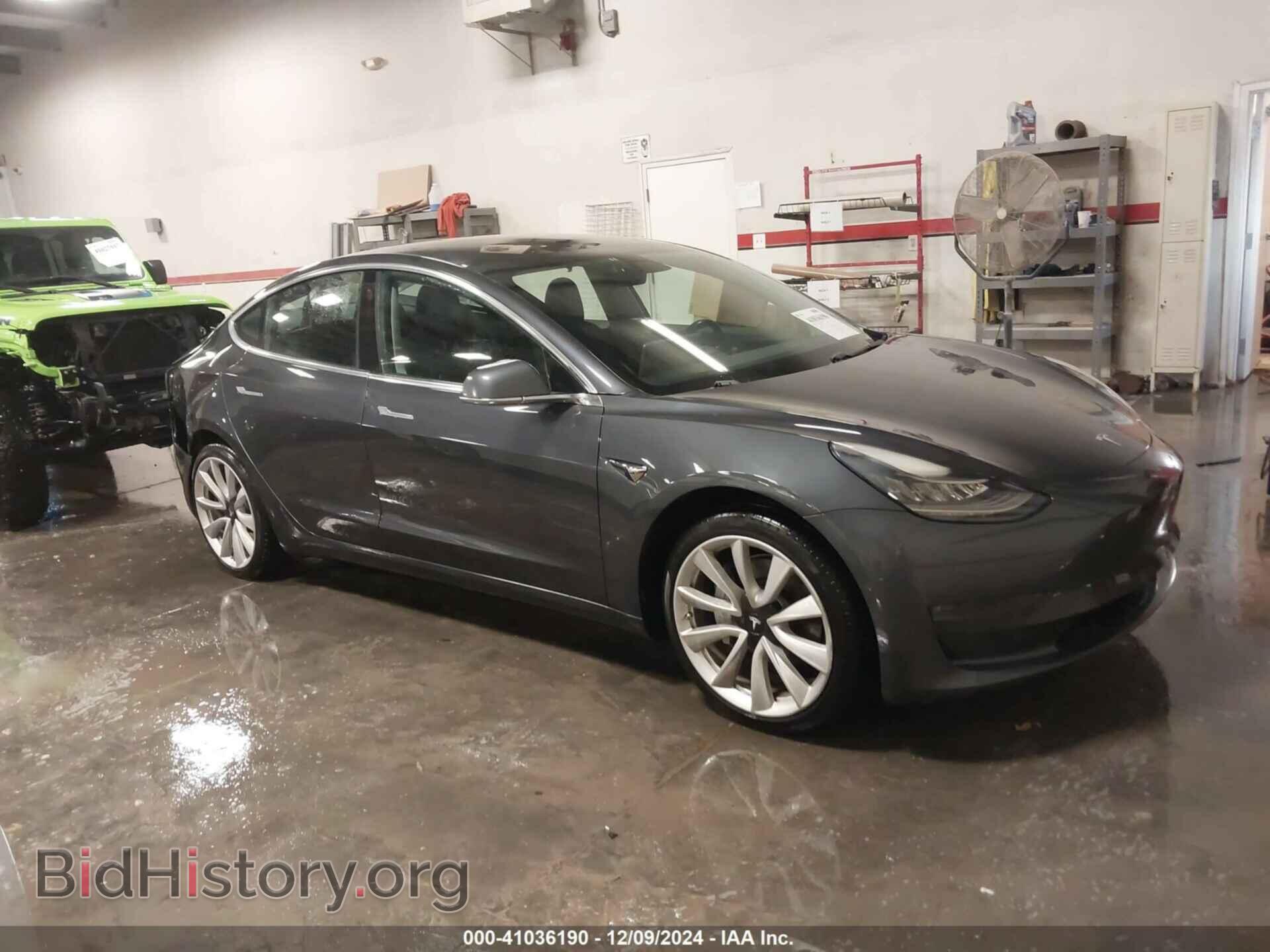 Фотография 5YJ3E1EA2JF052853 - TESLA MODEL 3 2018