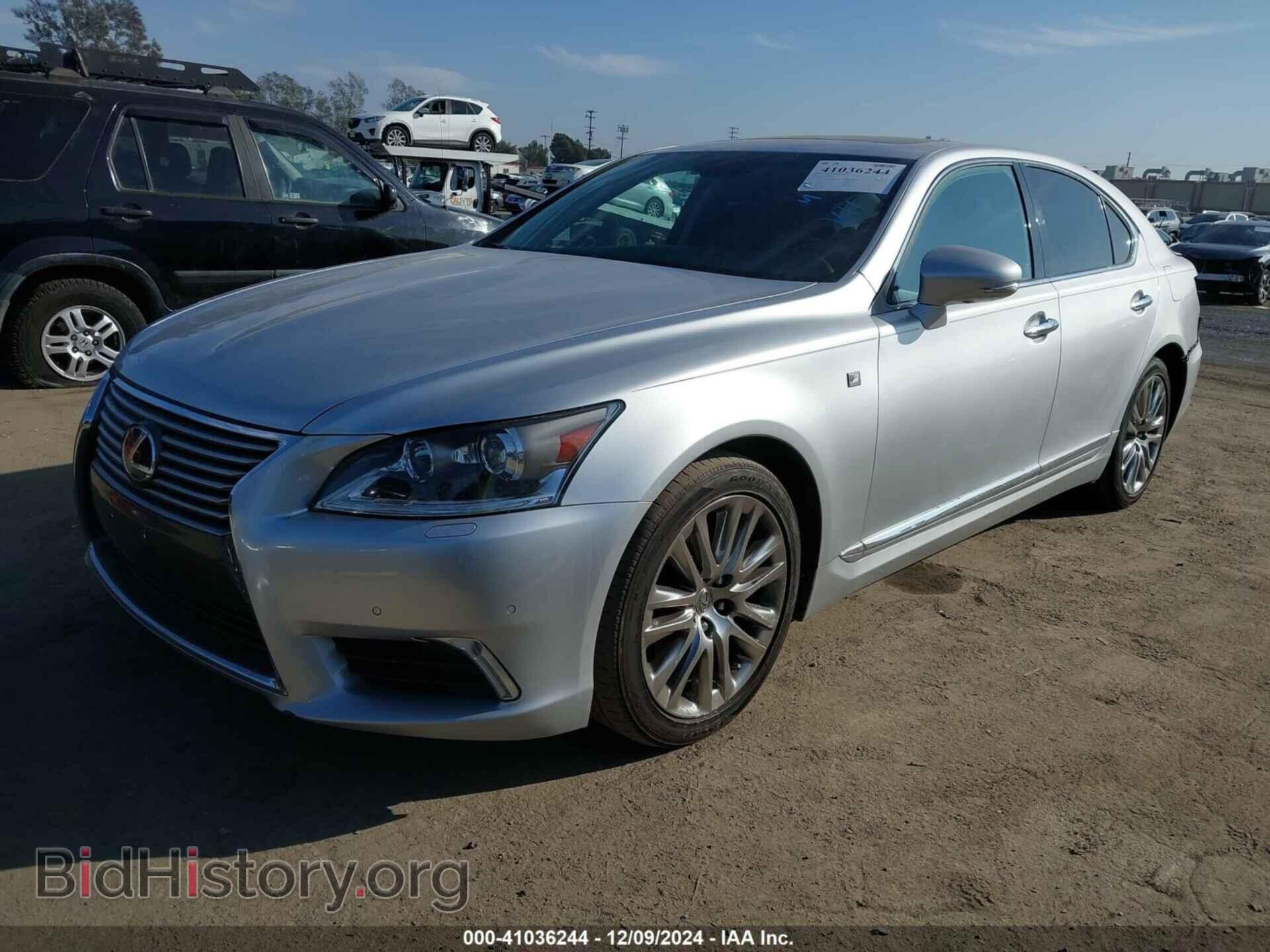 2016 LEXUS LS 460 - VIN: JTHBL5EF3G5139125 - Фото 2