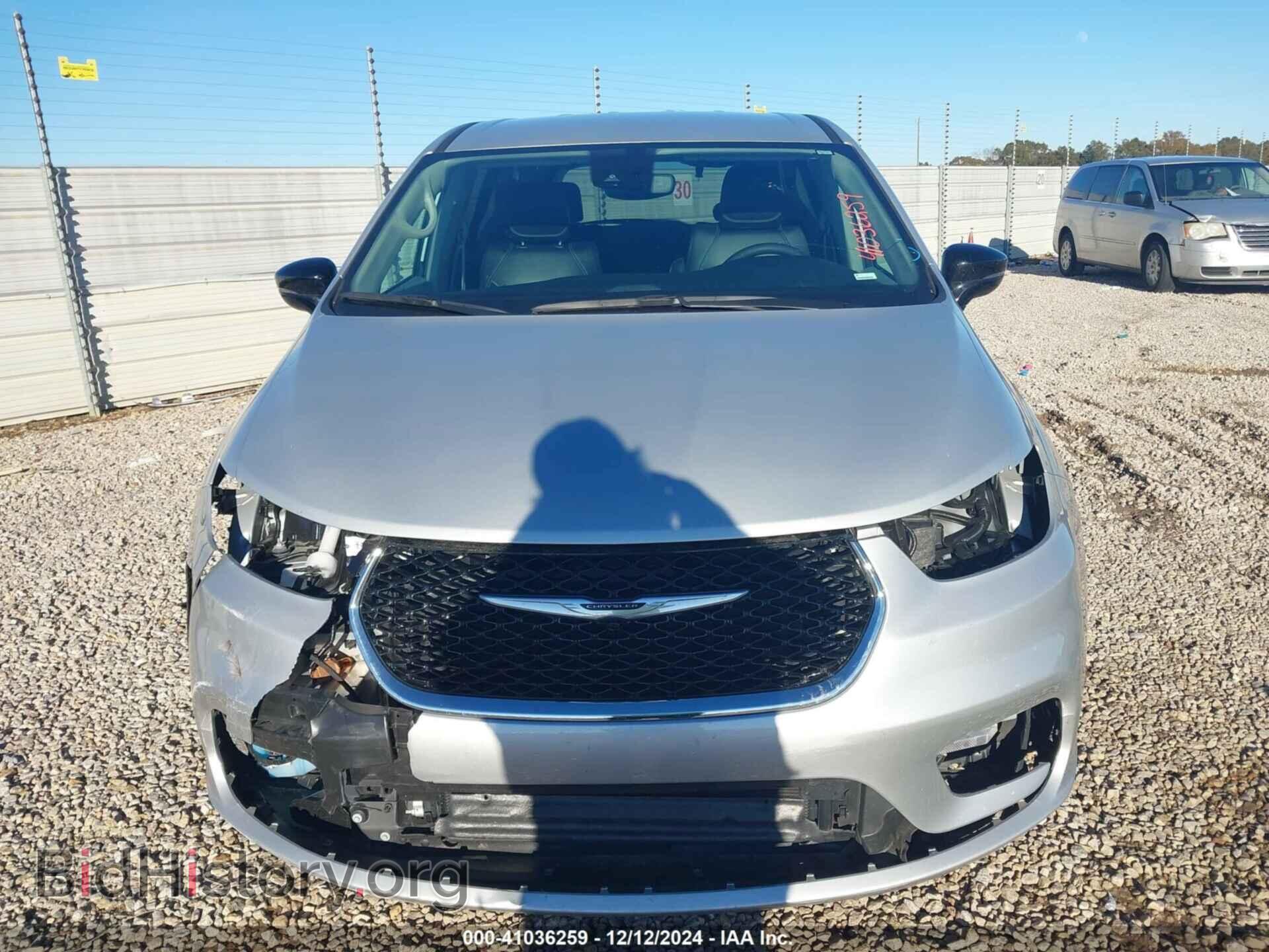 2024 CHRYSLER PACIFICA - VIN: 2C4RC1BG5RR132995 - Фото 12