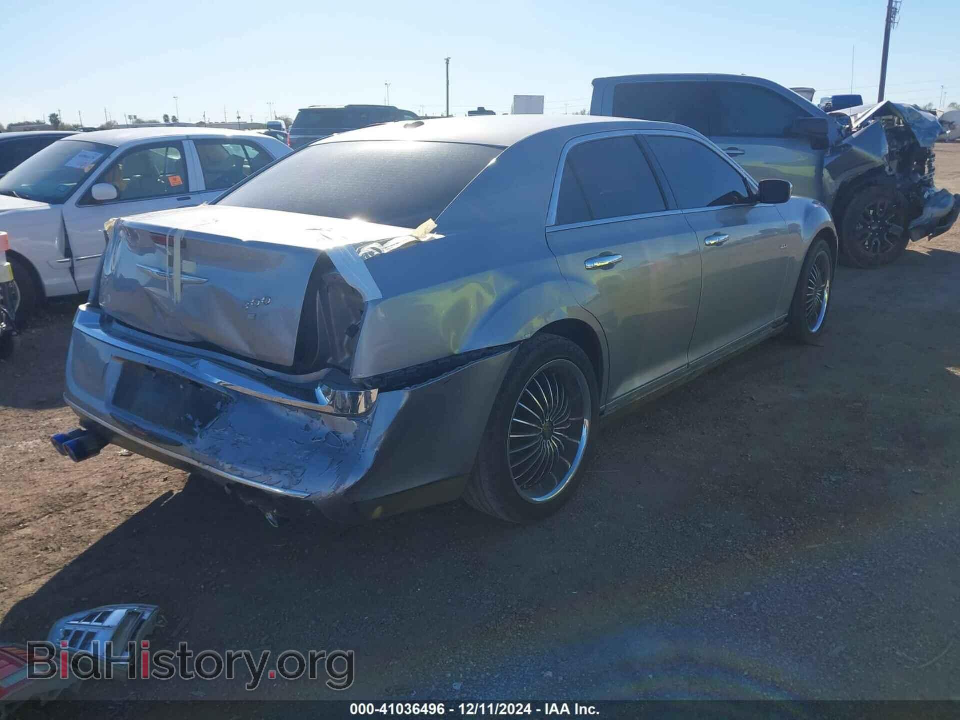 2011 CHRYSLER 300 - VIN: 2C3CA5CG9BH546329 - Фото 4