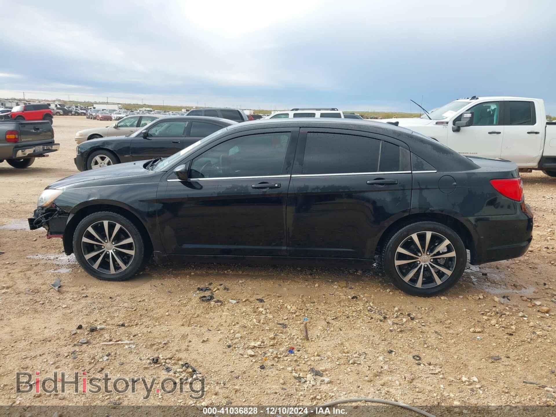 2013 CHRYSLER 200 - VIN: 1C3CCBBG1DN744441 - Фото 15