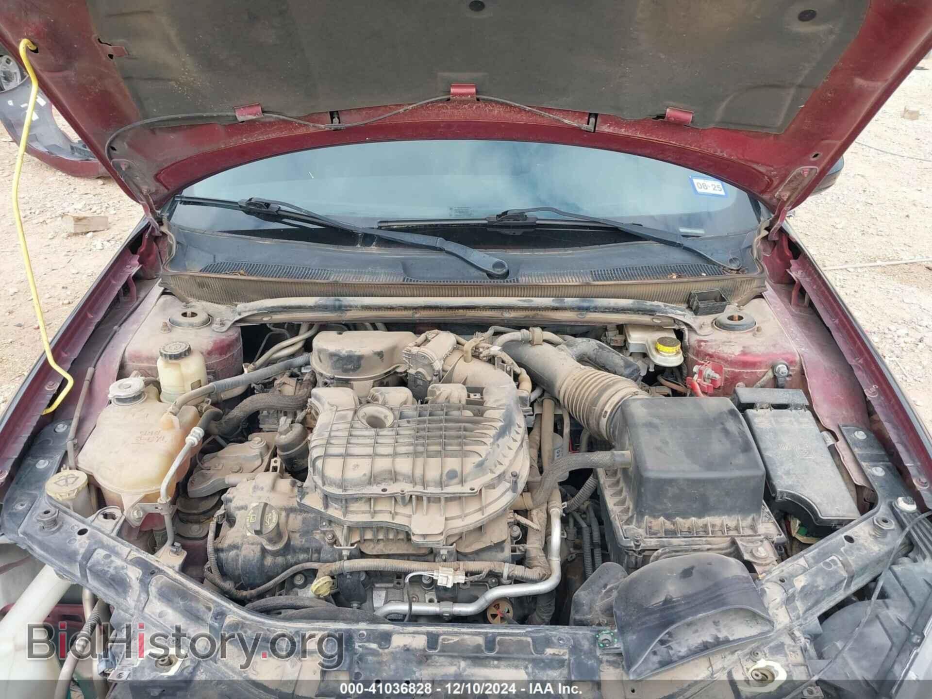 2013 CHRYSLER 200 - VIN: 1C3CCBBG1DN744441 - Фото 10