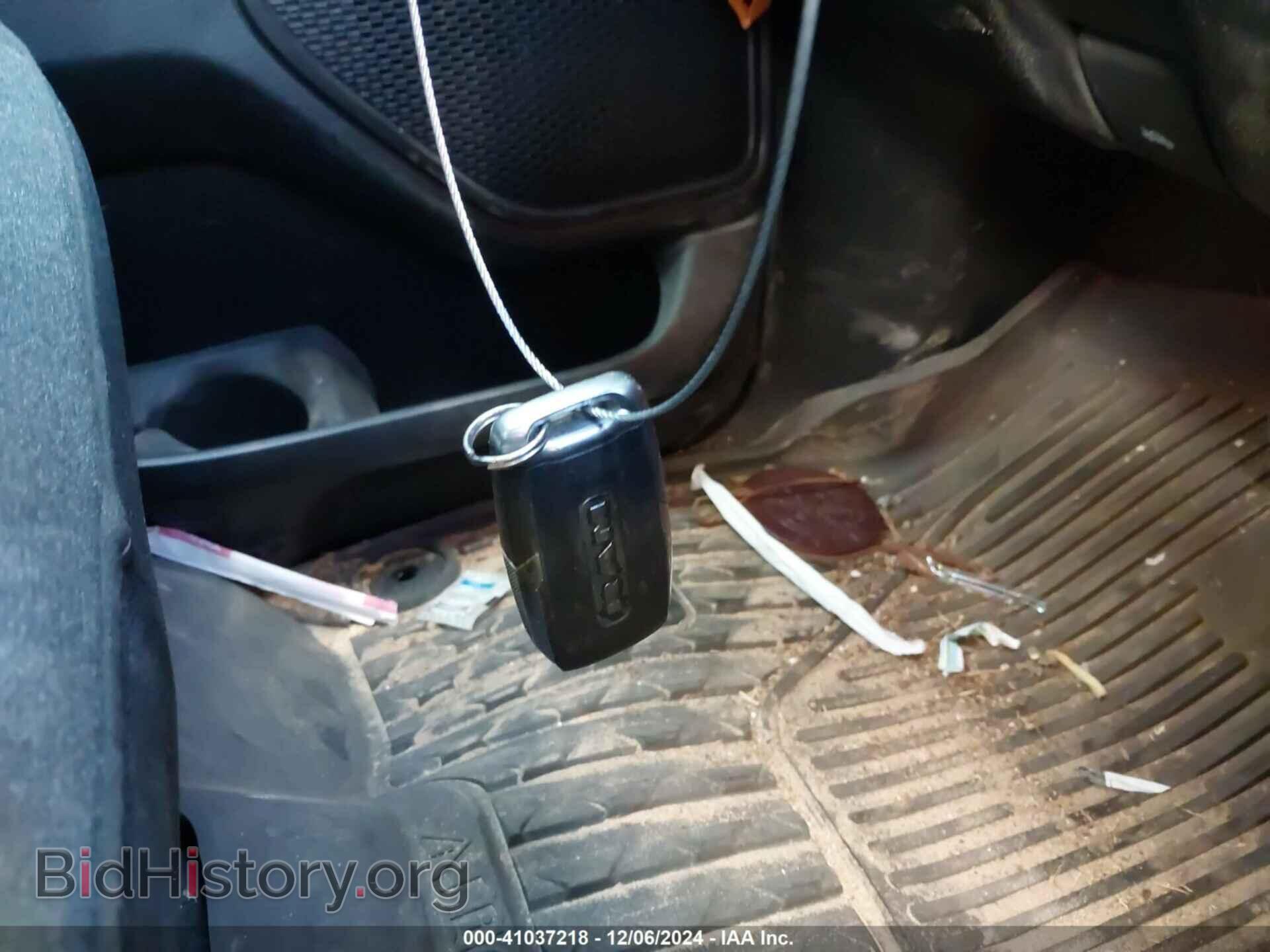 2020 RAM 1500 - VIN: 1C6SRFFTXLN328351 - Фото 11