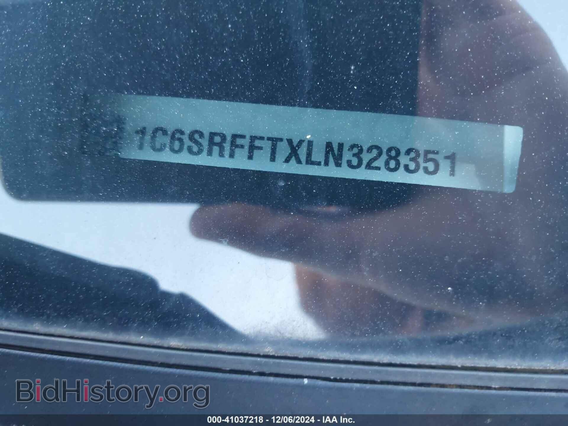 2020 RAM 1500 - VIN: 1C6SRFFTXLN328351 - Фото 9
