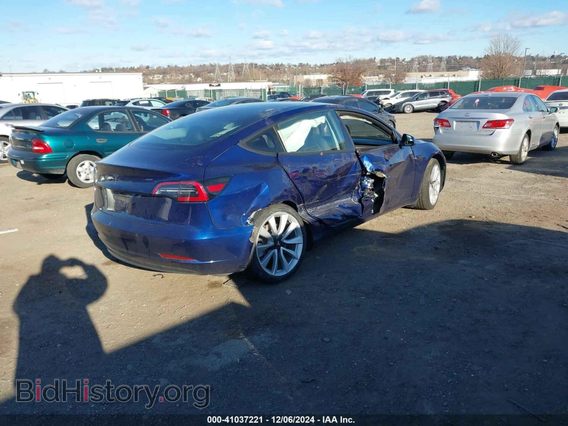 2018 TESLA MODEL 3 - VIN: 5YJ3E1EB7JF121836 - Фото 4