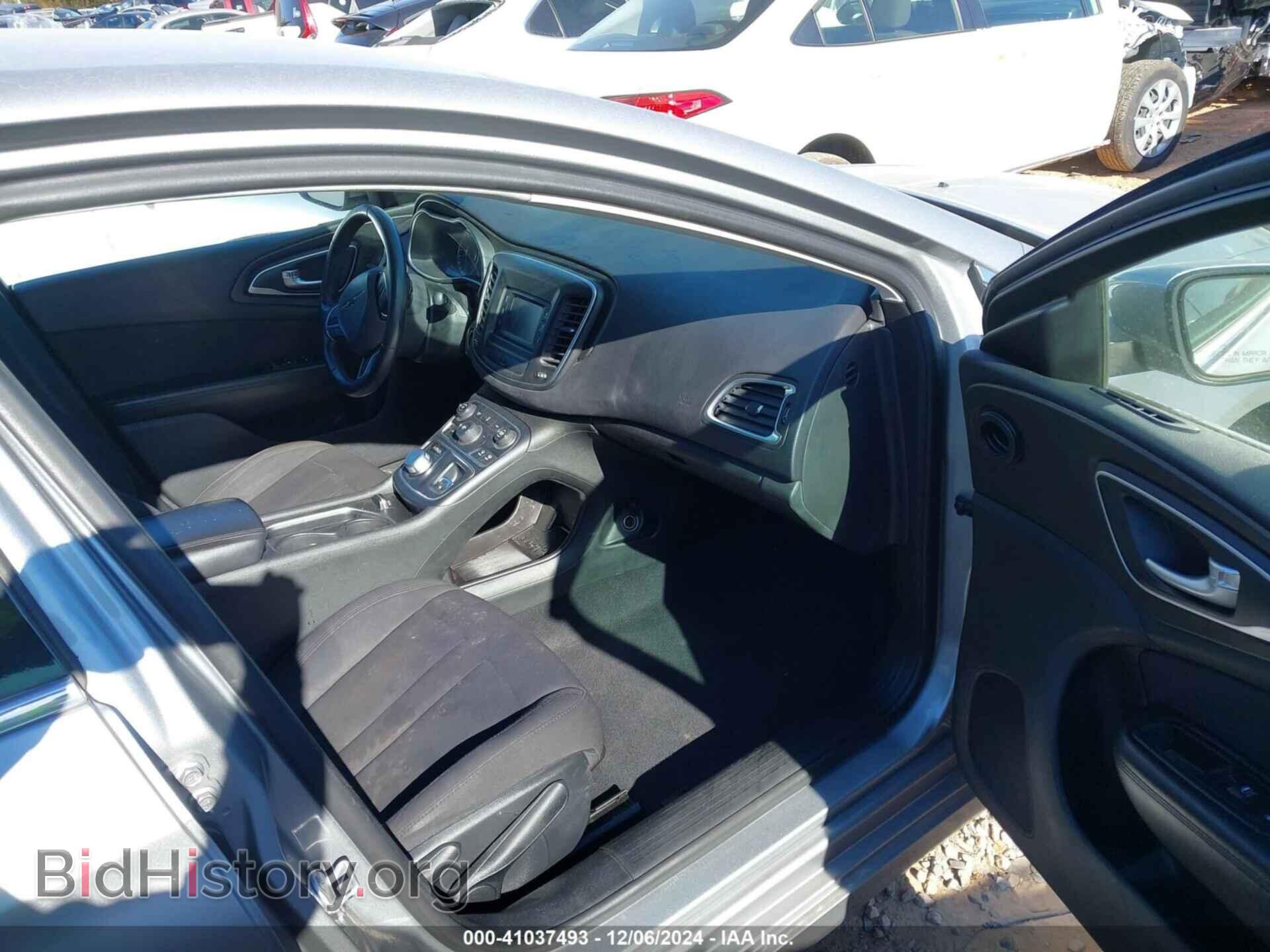 2015 CHRYSLER 200 - VIN: 1C3CCCAB5FN601331 - Photo 5