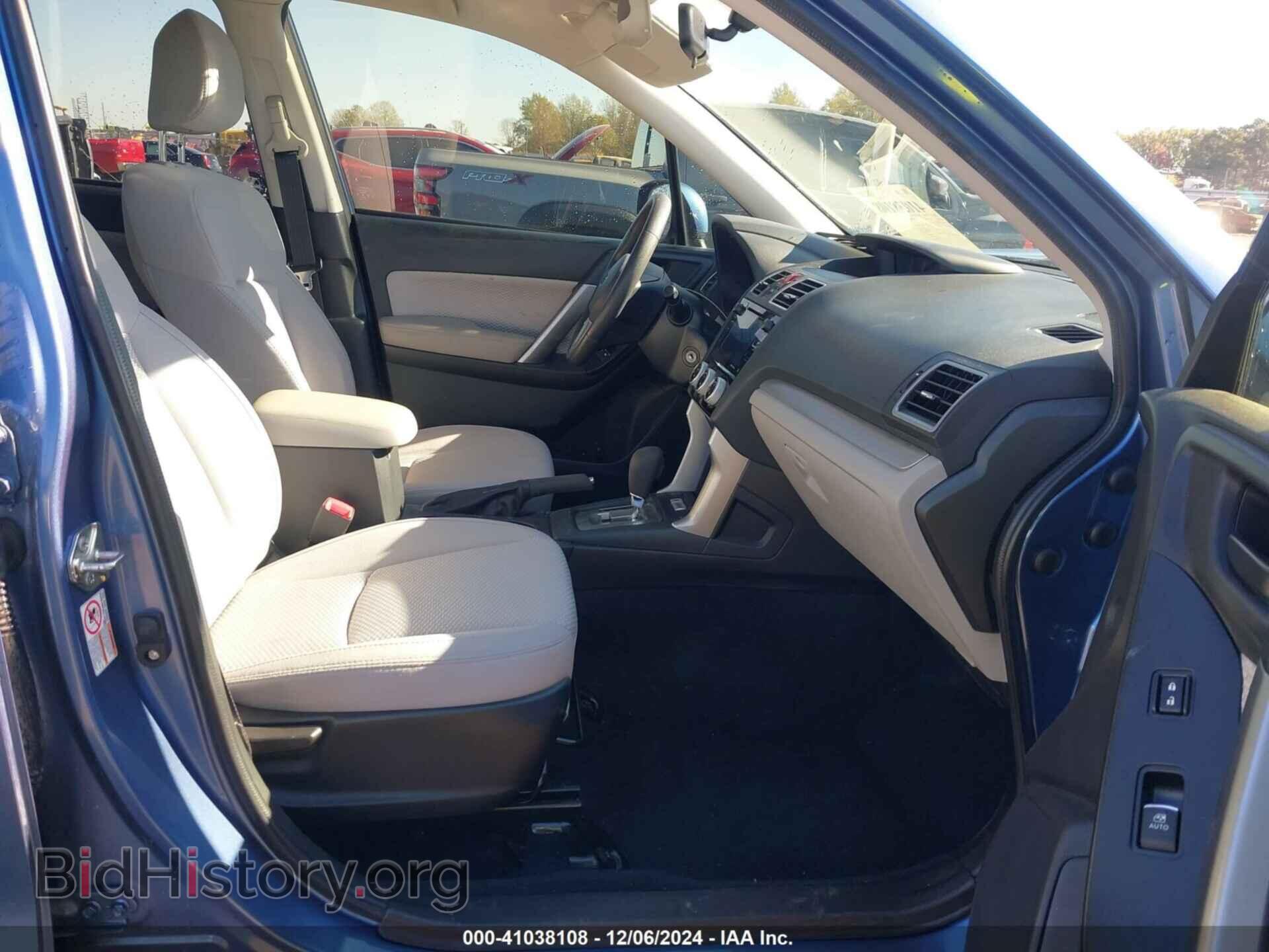 2018 SUBARU FORESTER - VIN: JF2SJAEC6JH616448 - Фото 5
