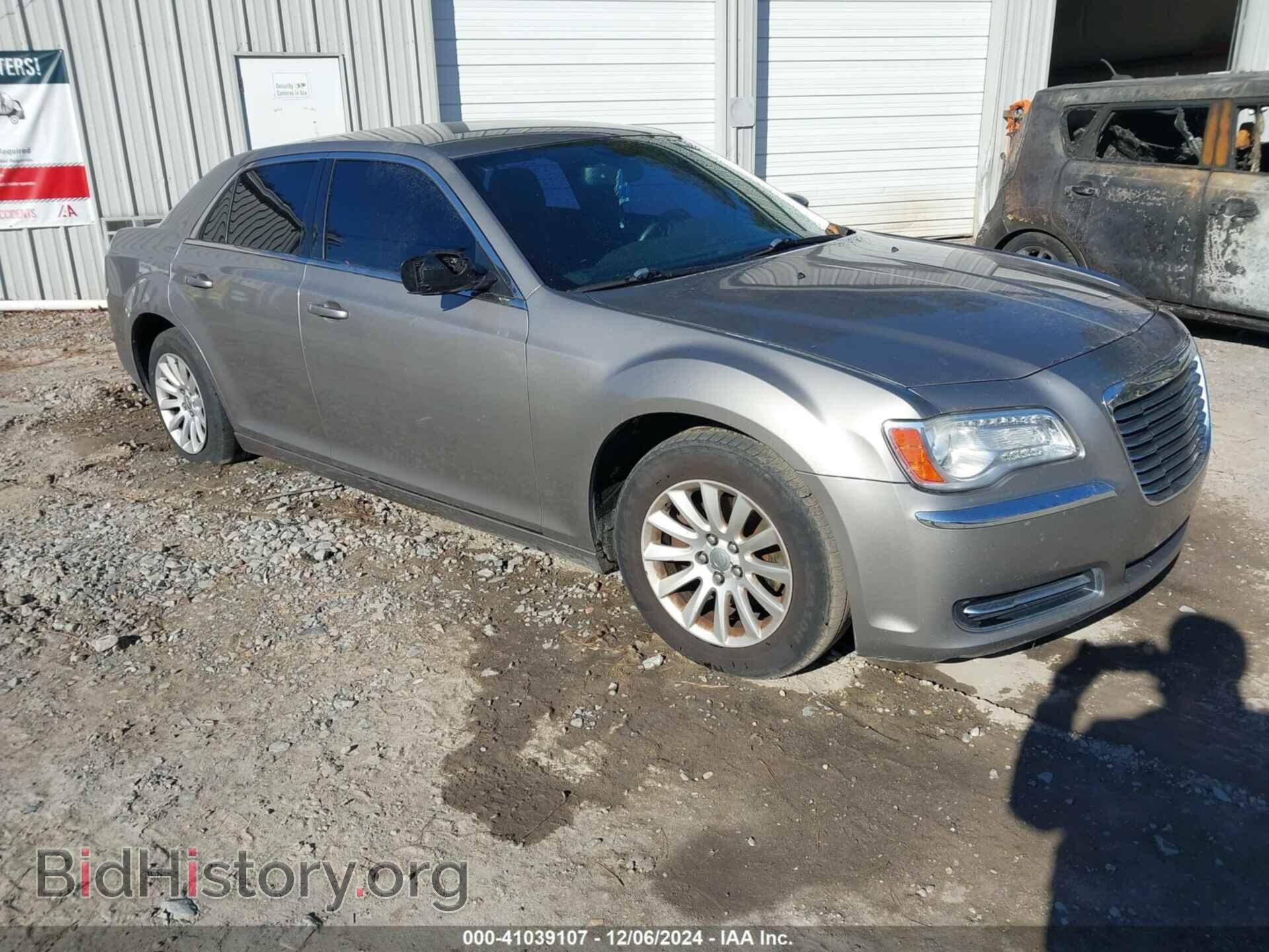 Фотография 2C3CCAAG9EH181127 - CHRYSLER 300 2014