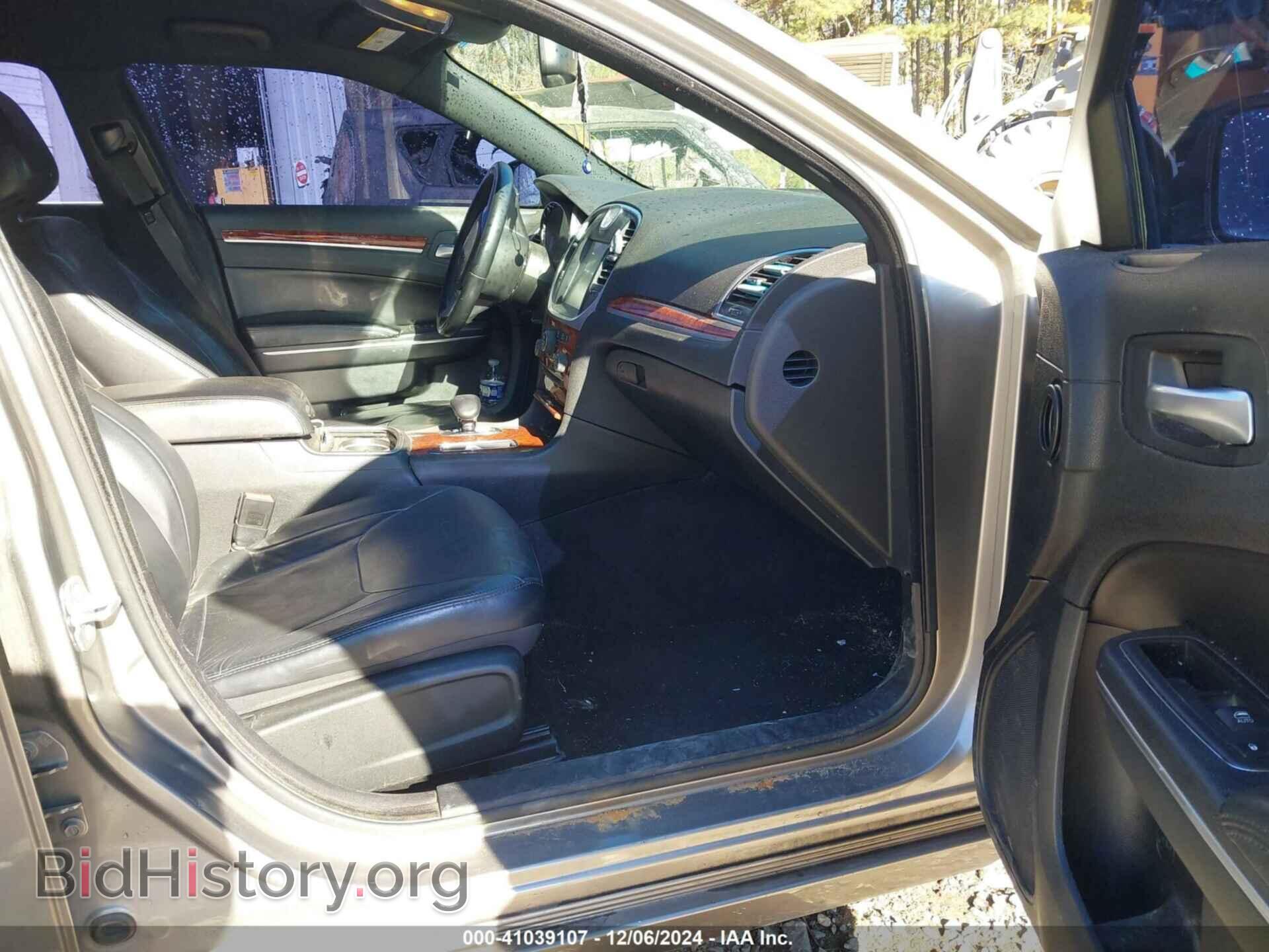 2014 CHRYSLER 300 - VIN: 2C3CCAAG9EH181127 - Фото 5