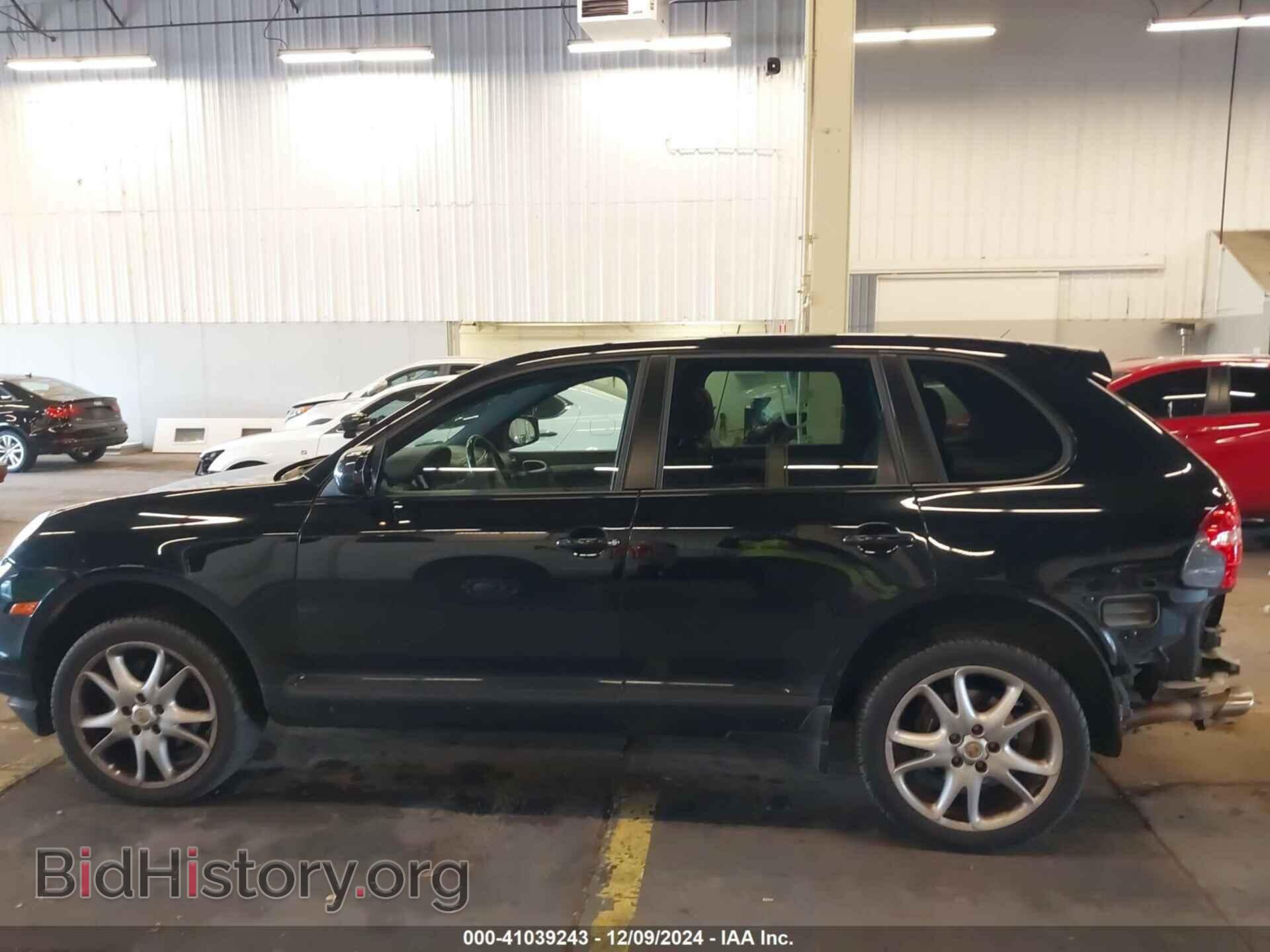2010 PORSCHE CAYENNE - VIN: WP1AA2AP1ALA06588 - Фото 14