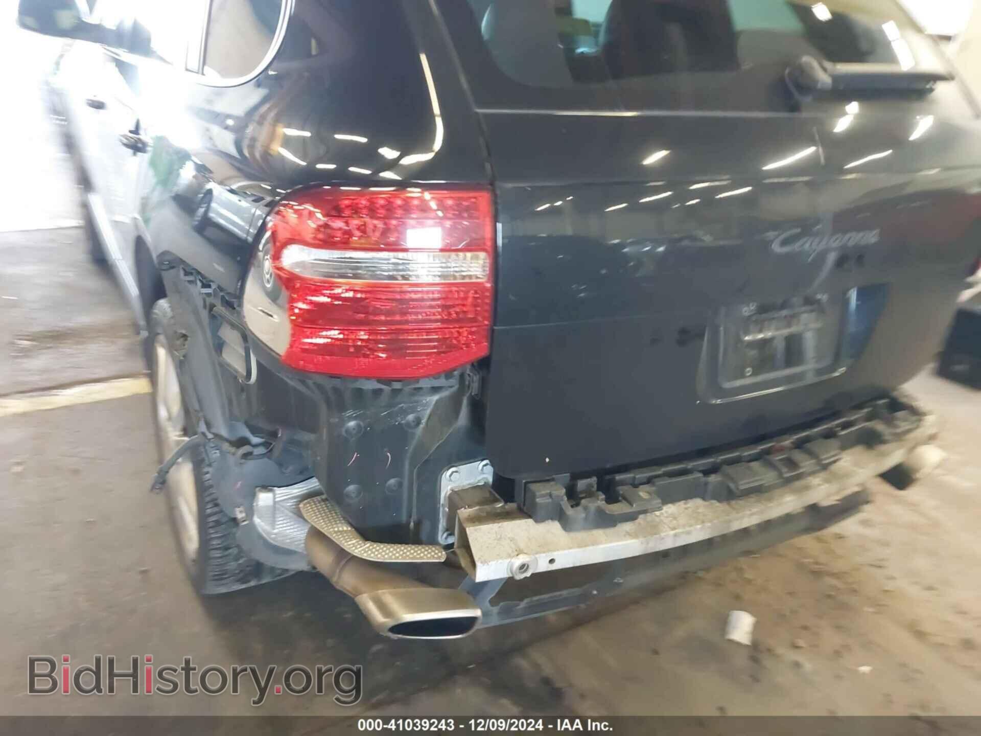 2010 PORSCHE CAYENNE - VIN: WP1AA2AP1ALA06588 - Фото 18