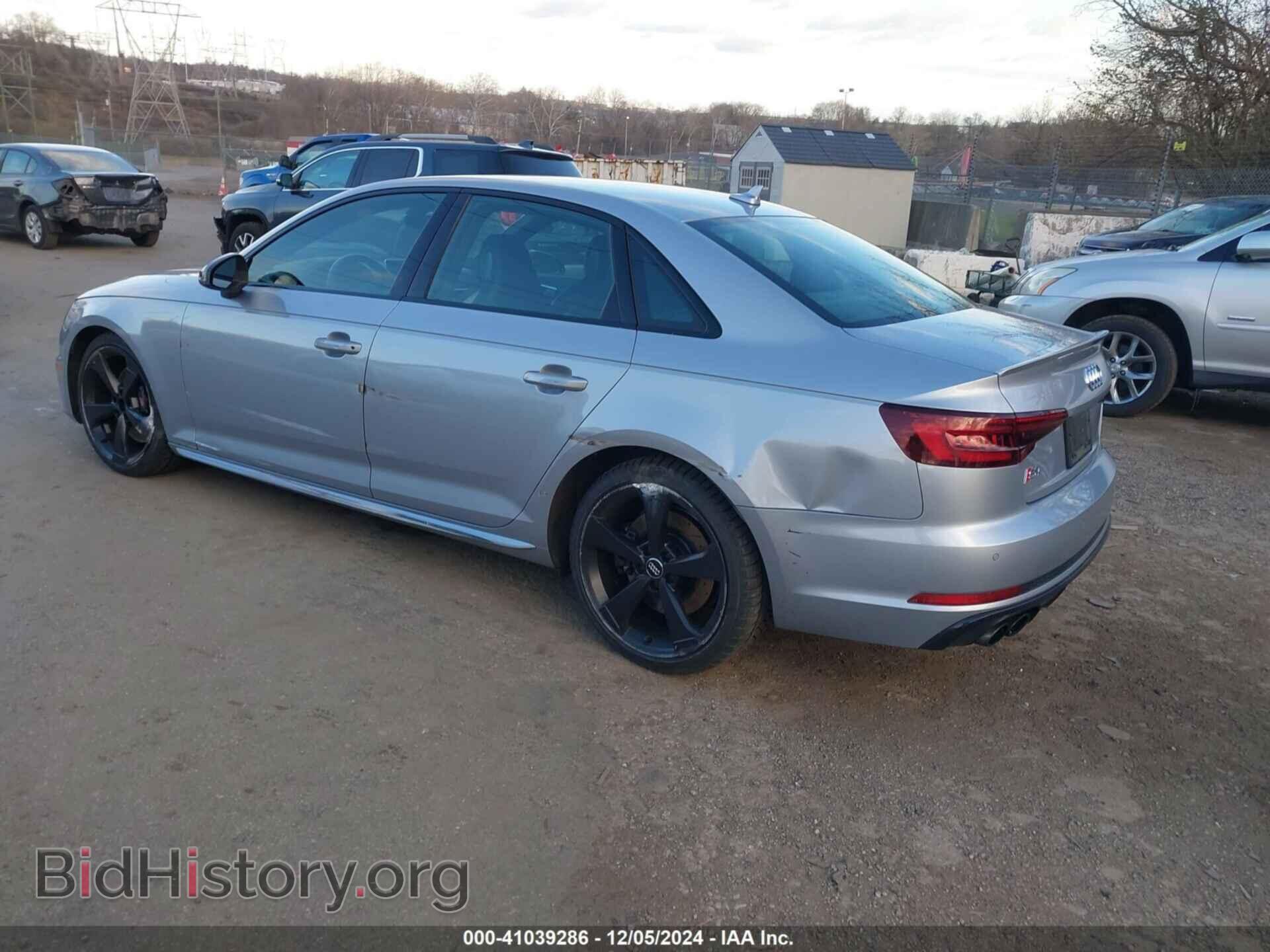 2019 AUDI S4 - VIN: WAUB4AF48KA038440 - Фото 3