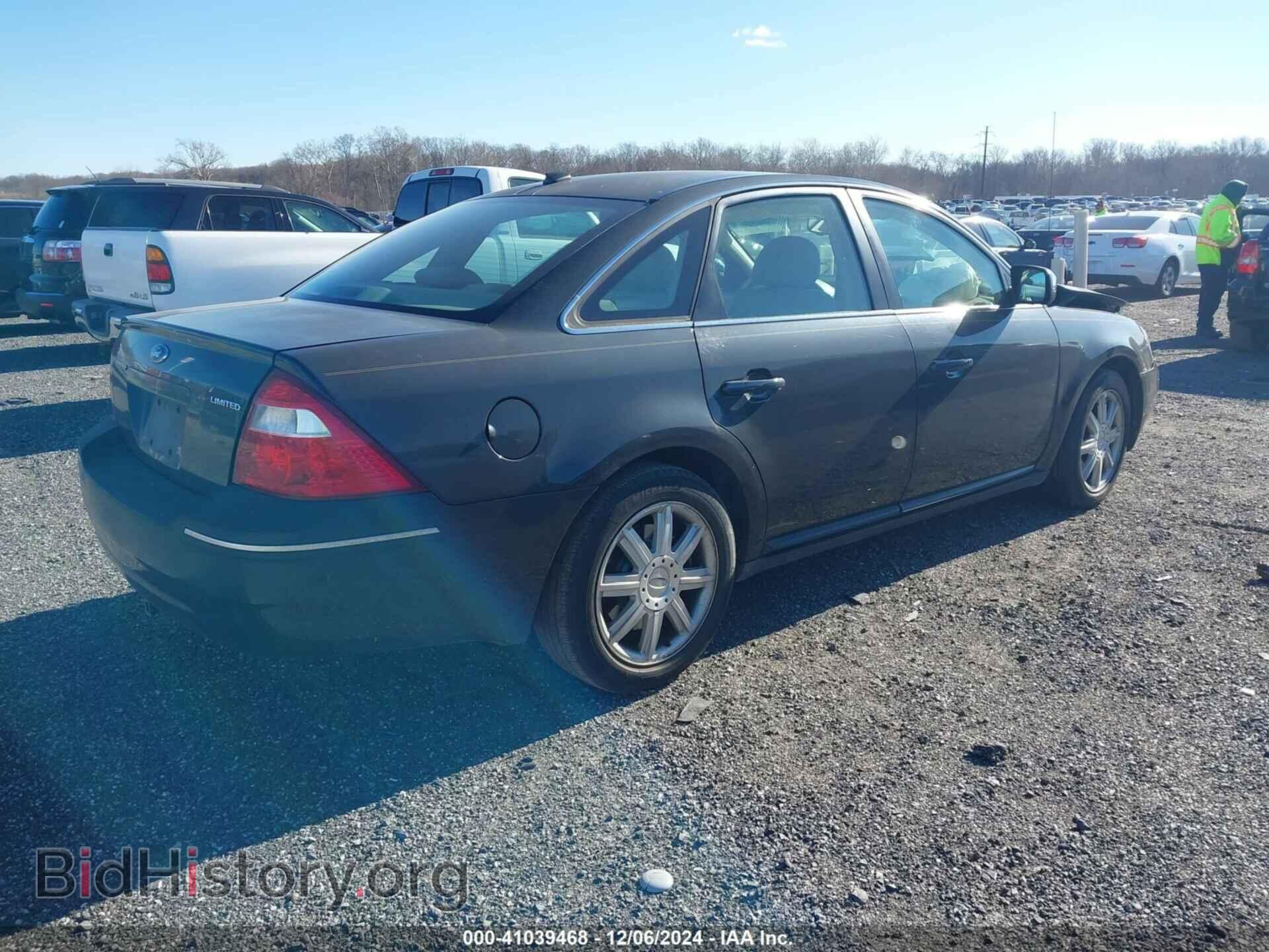 2007 FORD FIVE HUNDRED - VIN: 1FAHP25117G128279 - Фото 4