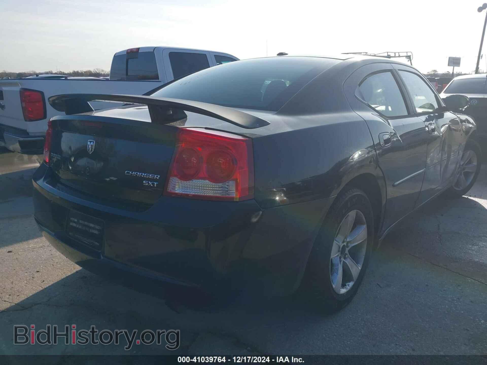 2010 DODGE CHARGER - VIN: 2B3CA3CVXAH165703 - Фото 4
