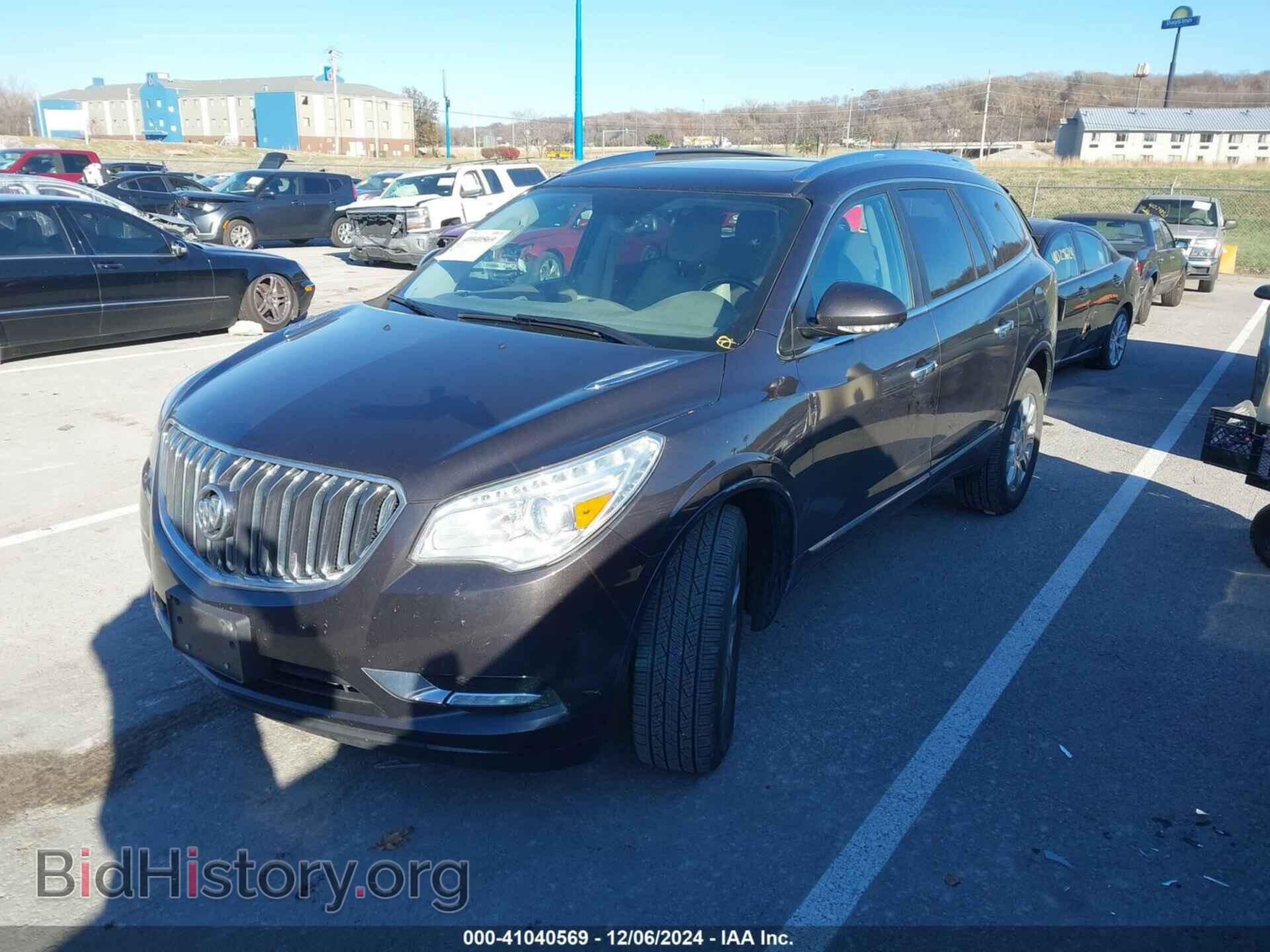 2017 BUICK ENCLAVE - VIN: 5GAKRBKD2HJ229880 - Фото 2