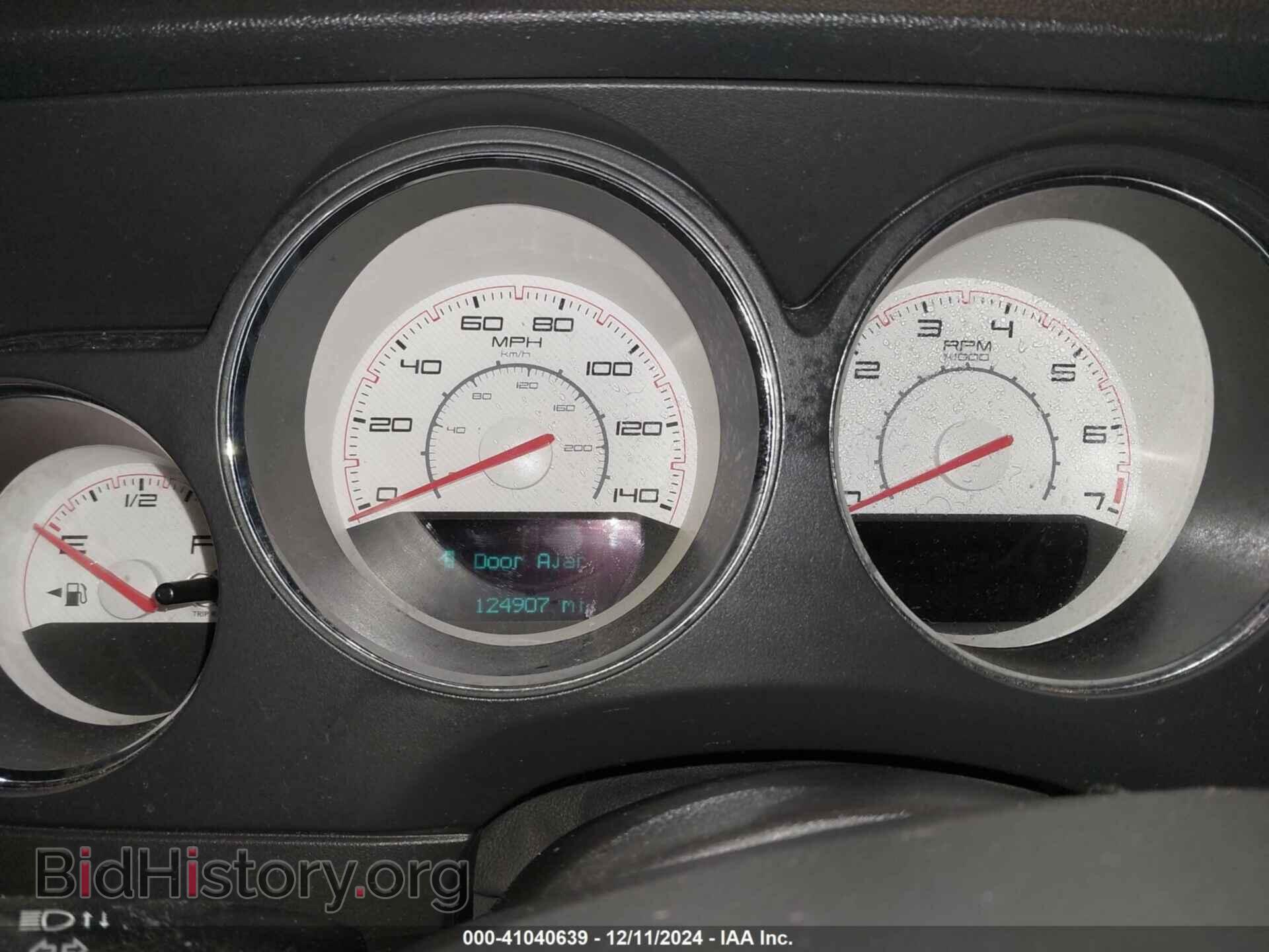 2014 DODGE CHALLENGER - VIN: 2C3CDYAG0EH111280 - Фото 7