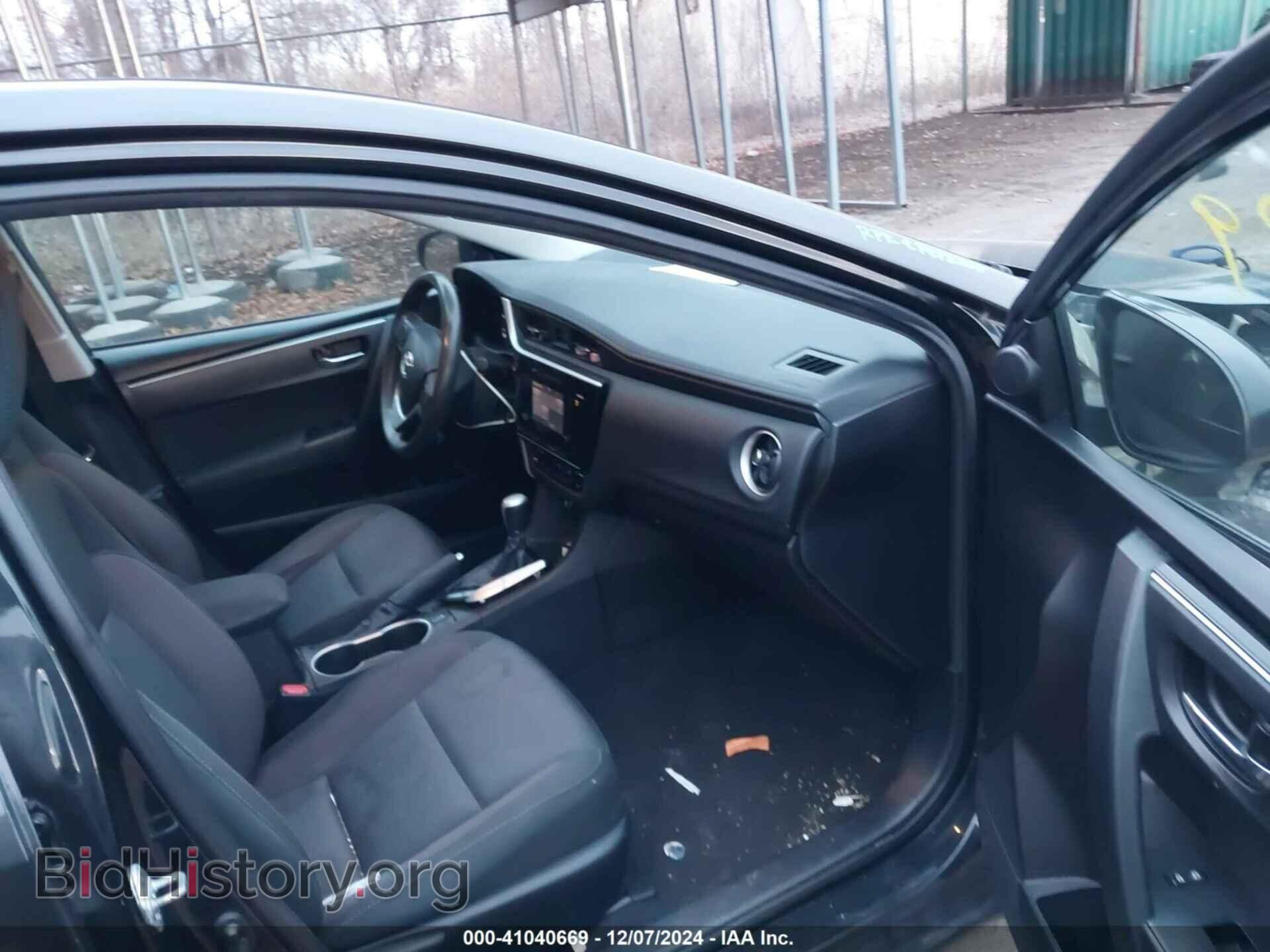2017 TOYOTA COROLLA - VIN: 5YFBURHE2HP613367 - Фото 5