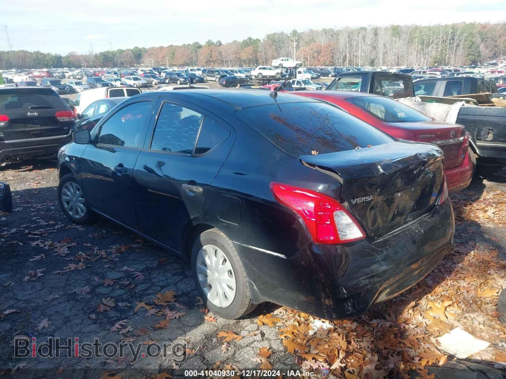 2017 NISSAN VERSA - VIN: 3N1CN7AP3HL855697 - Фото 3