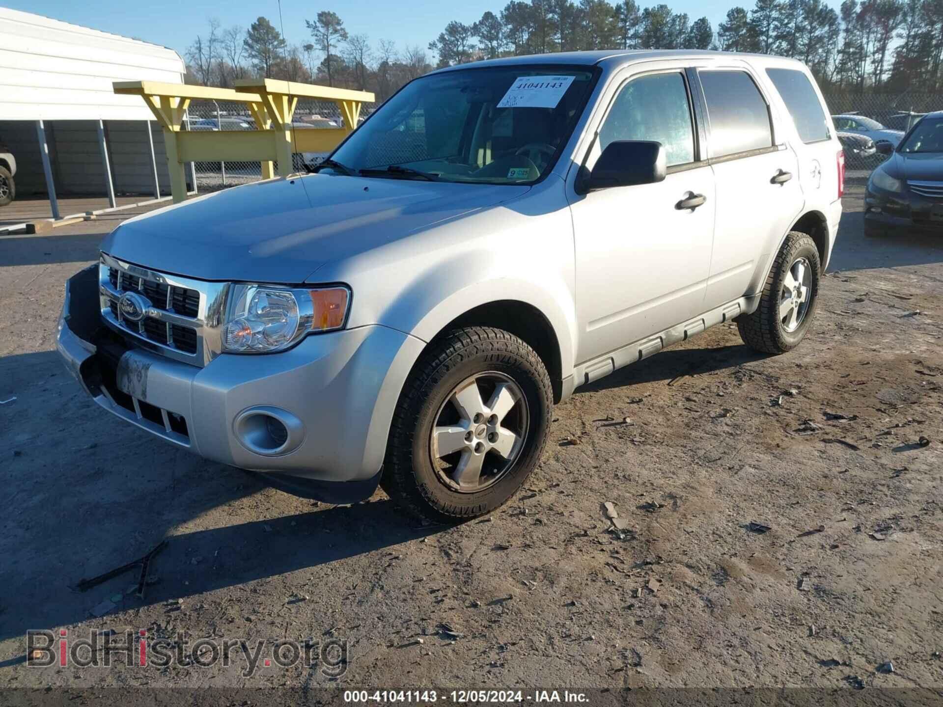 2011 FORD ESCAPE - VIN: 1FMCU9C76BKC43720 - Фото 2