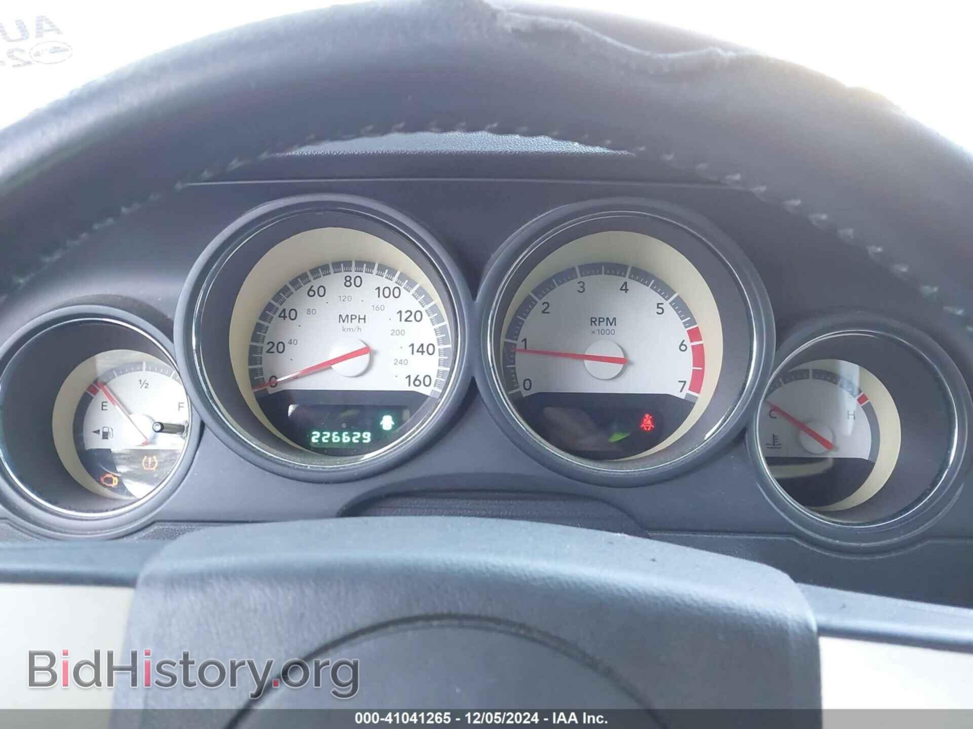 2010 DODGE CHALLENGER - VIN: 2B3CJ5DT5AH111556 - Фото 7