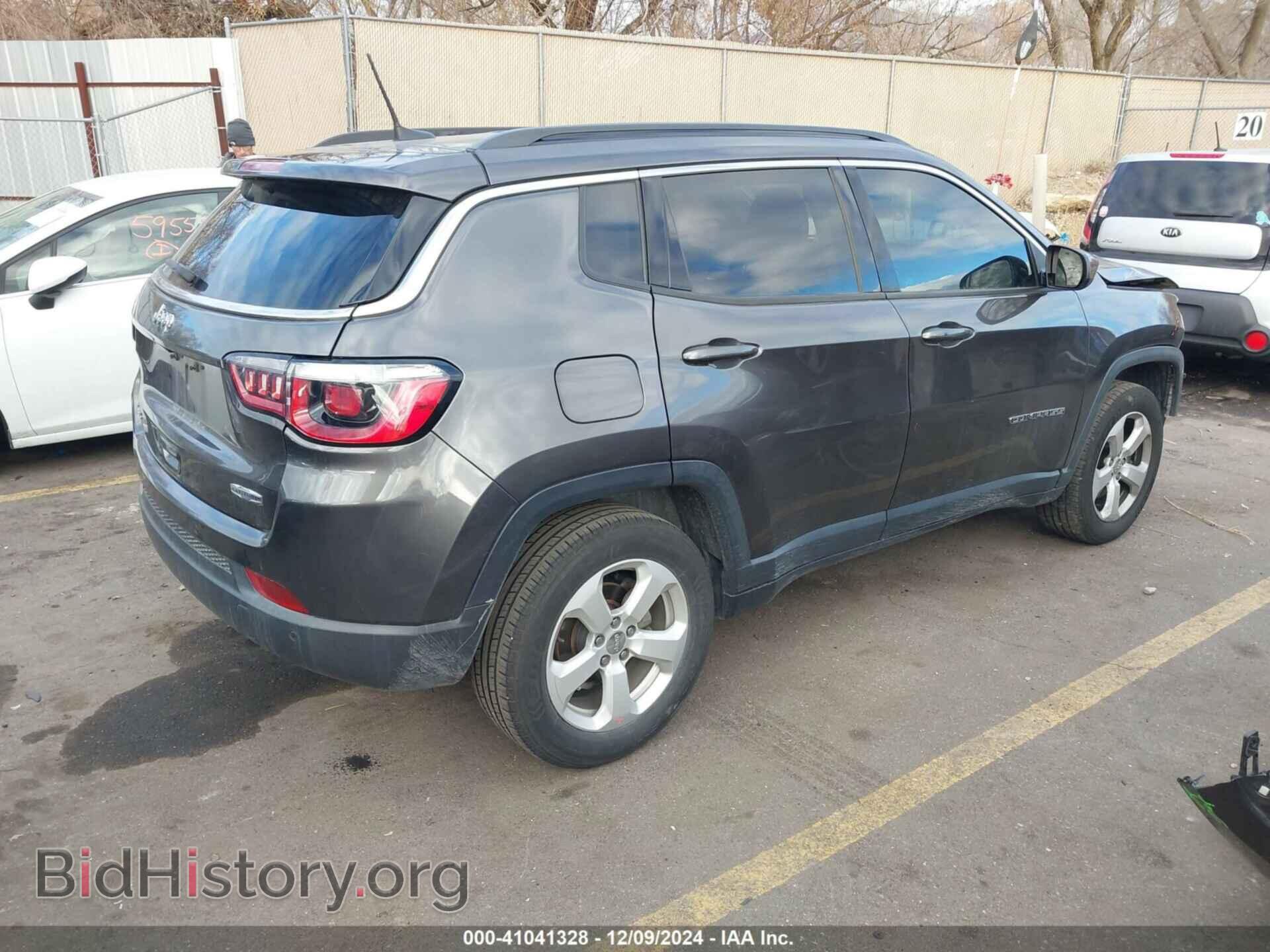 2018 JEEP COMPASS - VIN: 3C4NJDBB0JT303891 - Фото 4