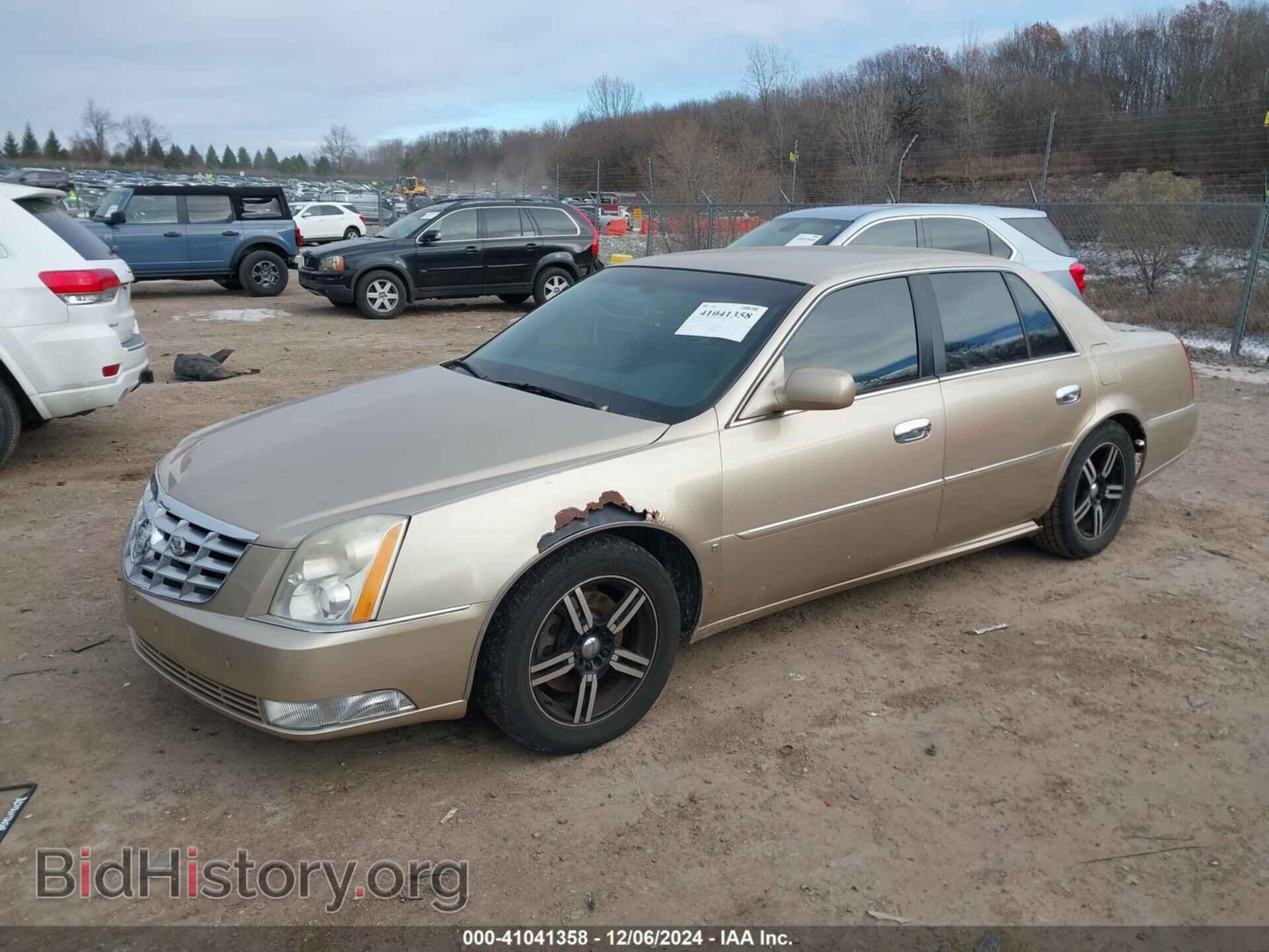 2006 CADILLAC DTS - VIN: 1G6KD57Y16U166702 - Фото 2