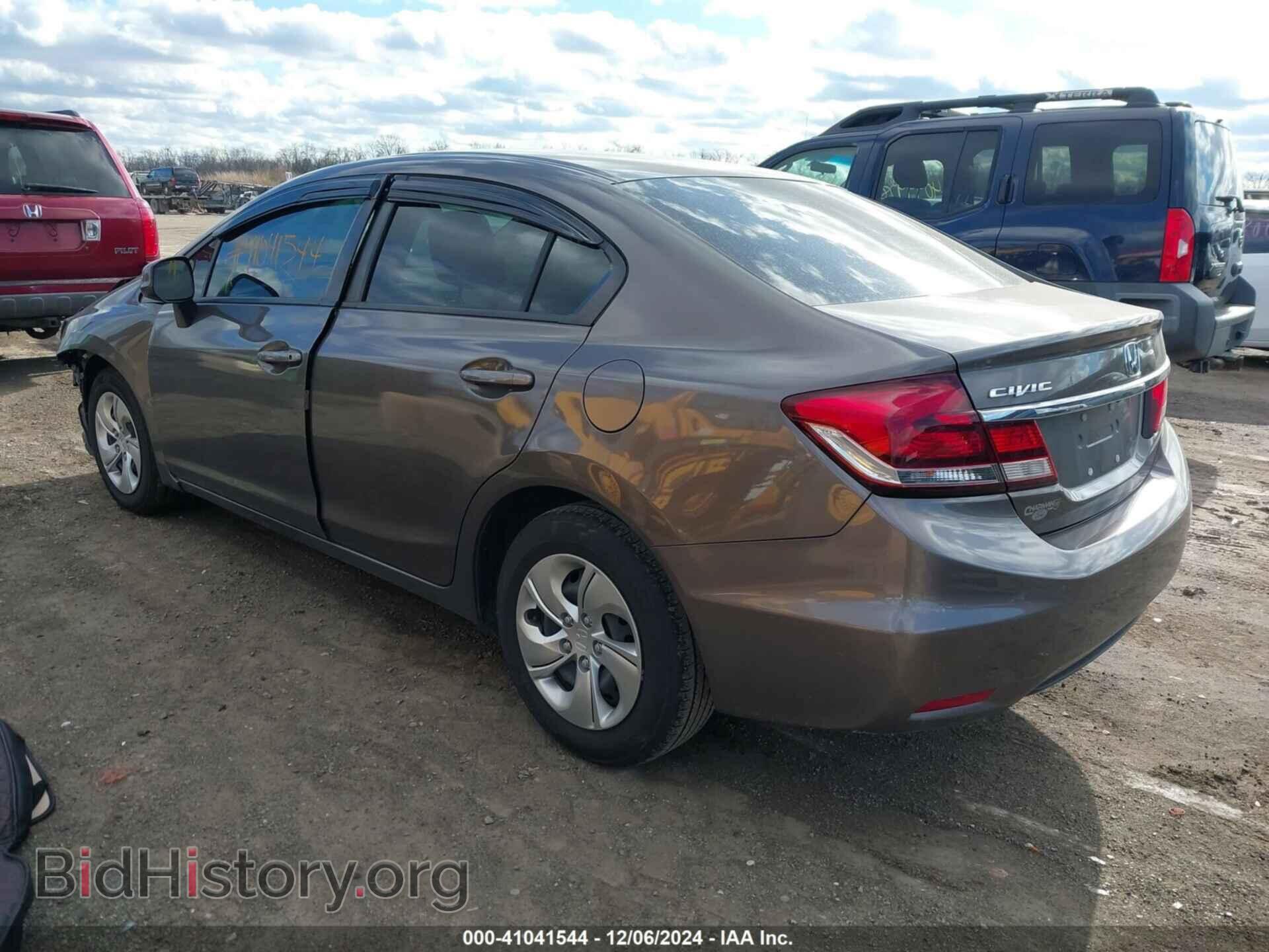 2013 HONDA CIVIC - VIN: 2HGFB2F56DH582255 - Фото 3
