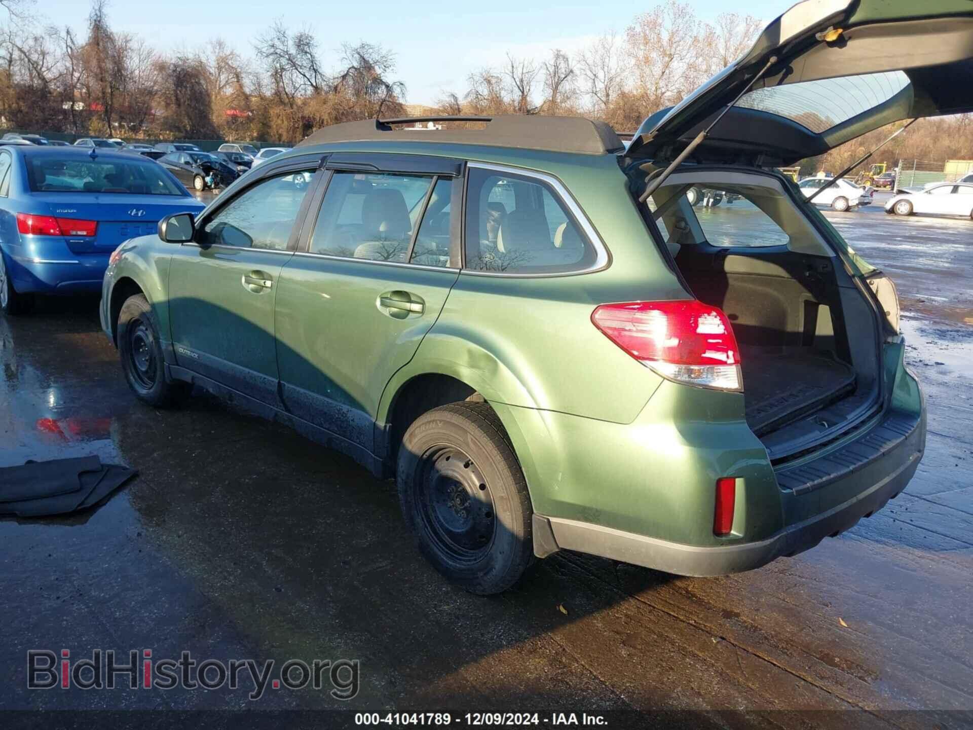2014 SUBARU OUTBACK - VIN: 4S4BRBAC3E3258209 - Фото 3
