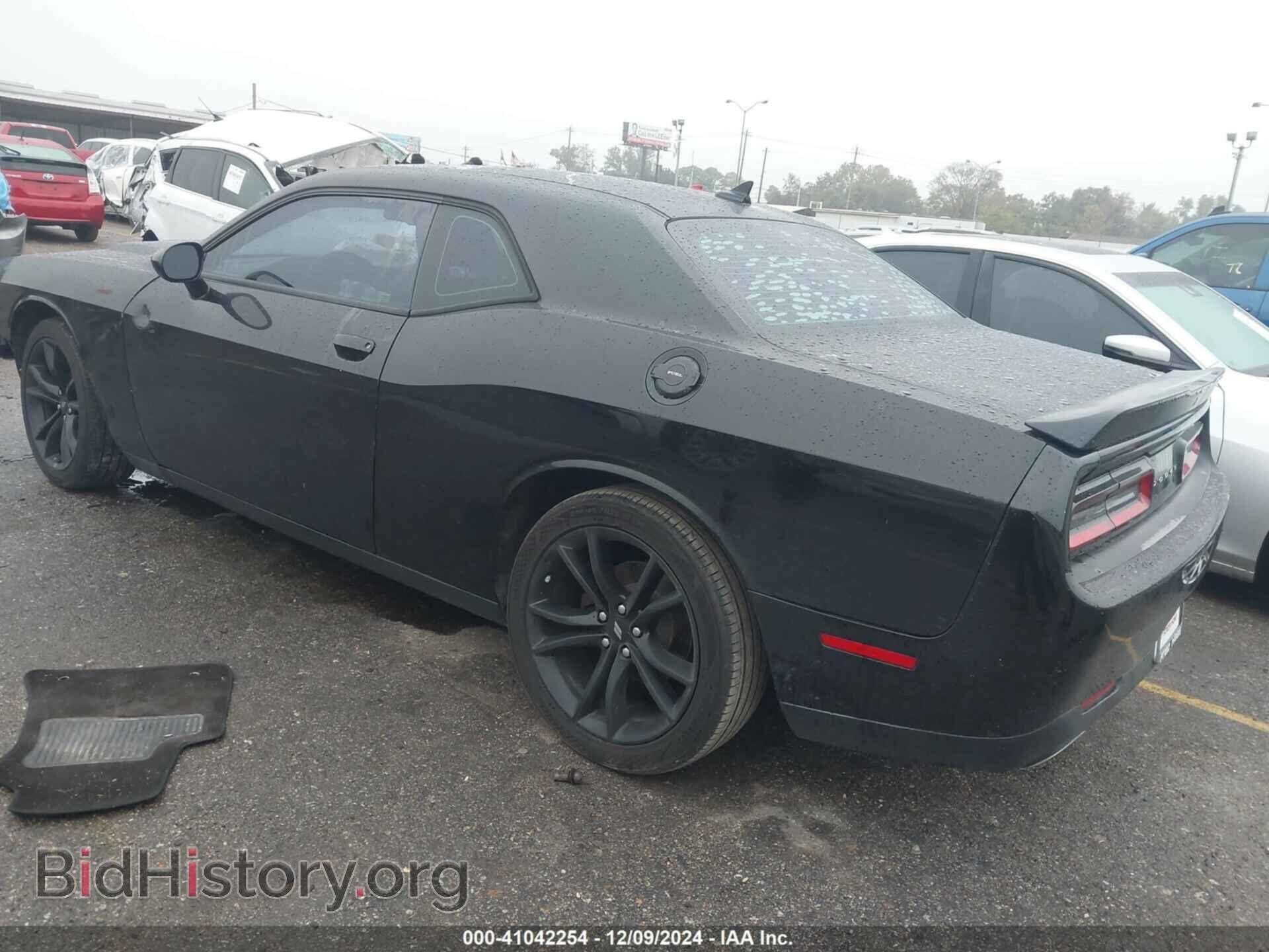 2018 DODGE CHALLENGER - VIN: 2C3CDZAG0JH246159 - Фото 3