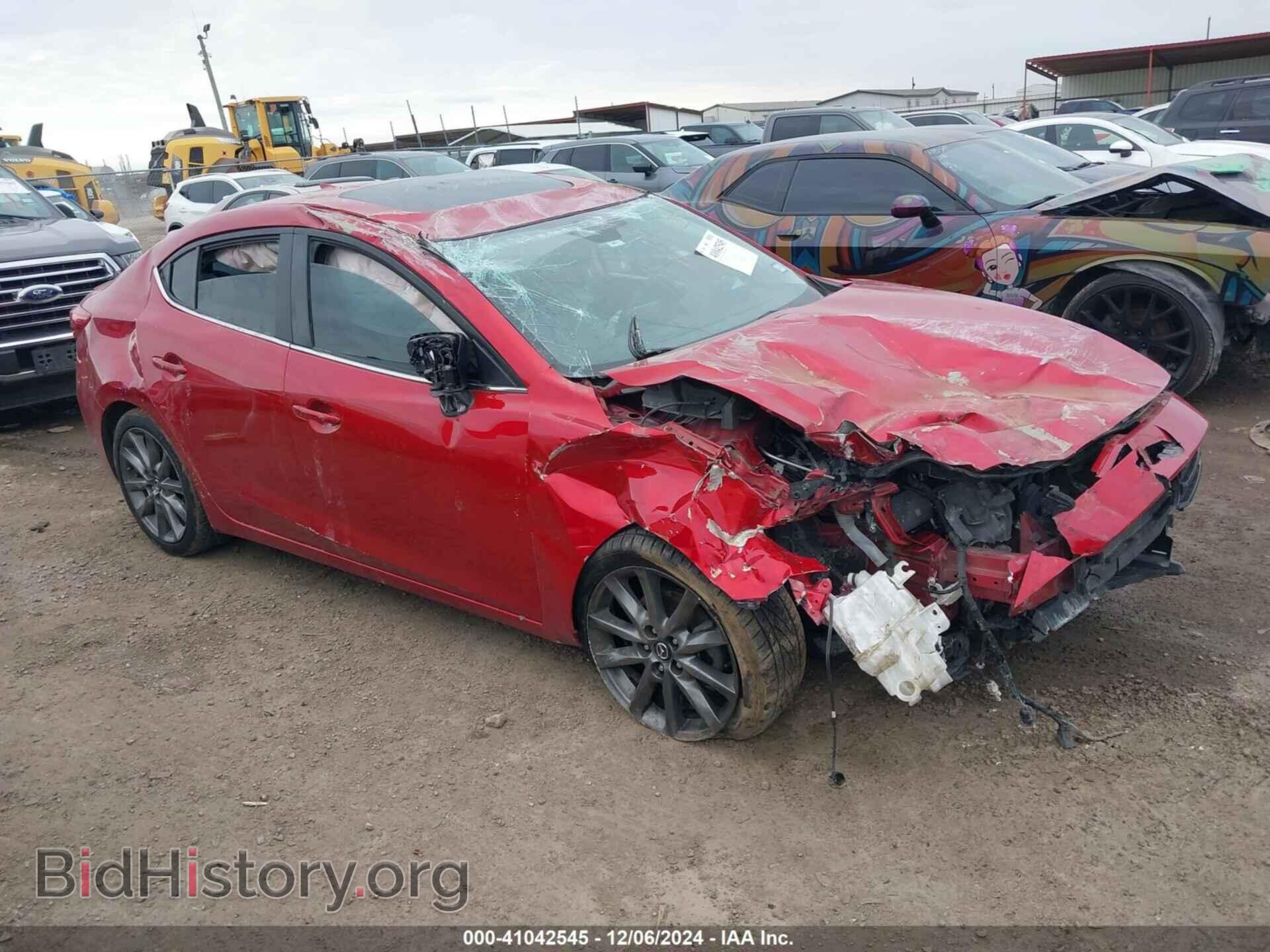 Фотография JM1BN1W36H1103821 - MAZDA MAZDA3 2017