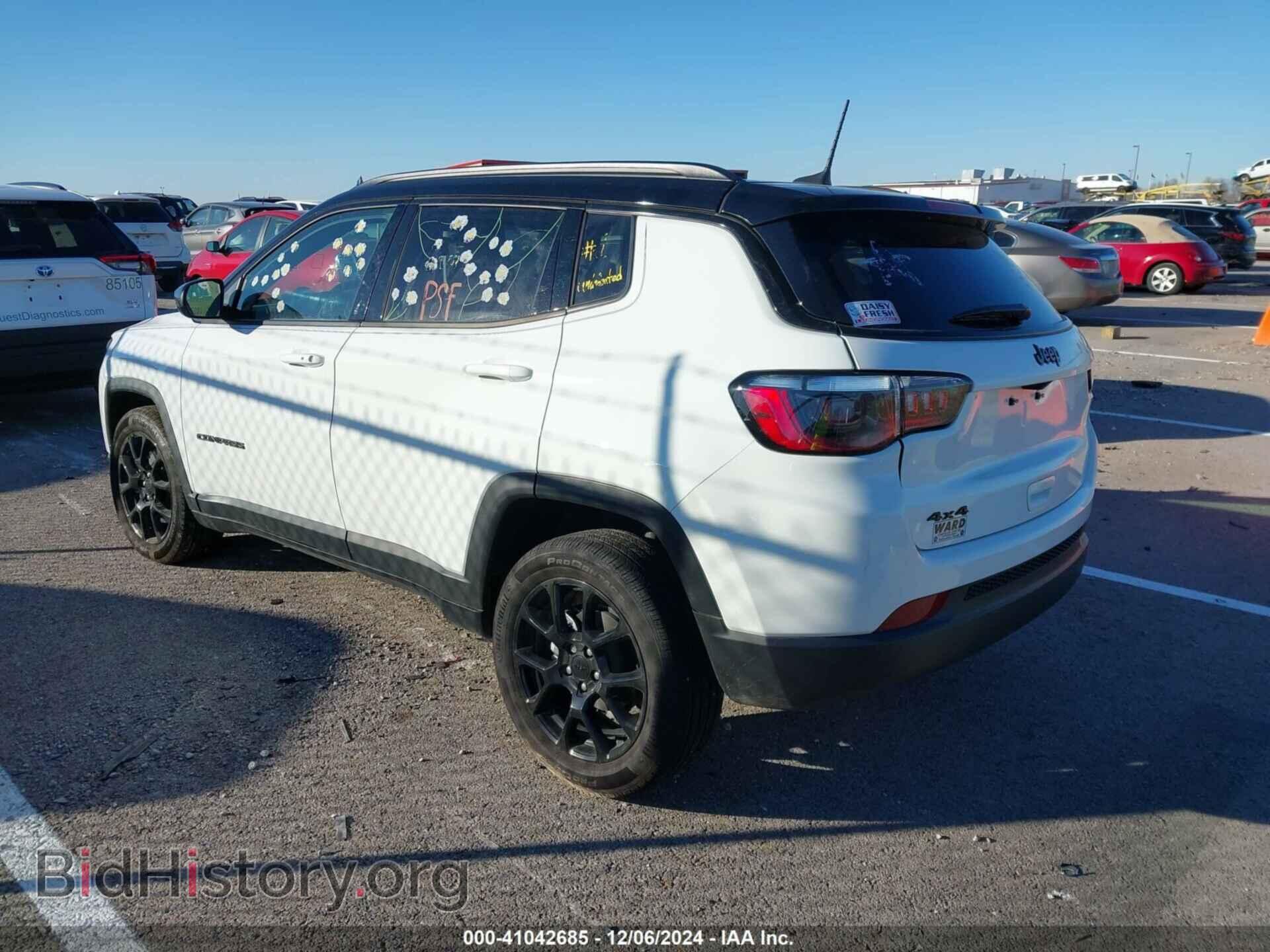 2024 JEEP COMPASS - VIN: 3C4NJDBN4RT602354 - Фото 3