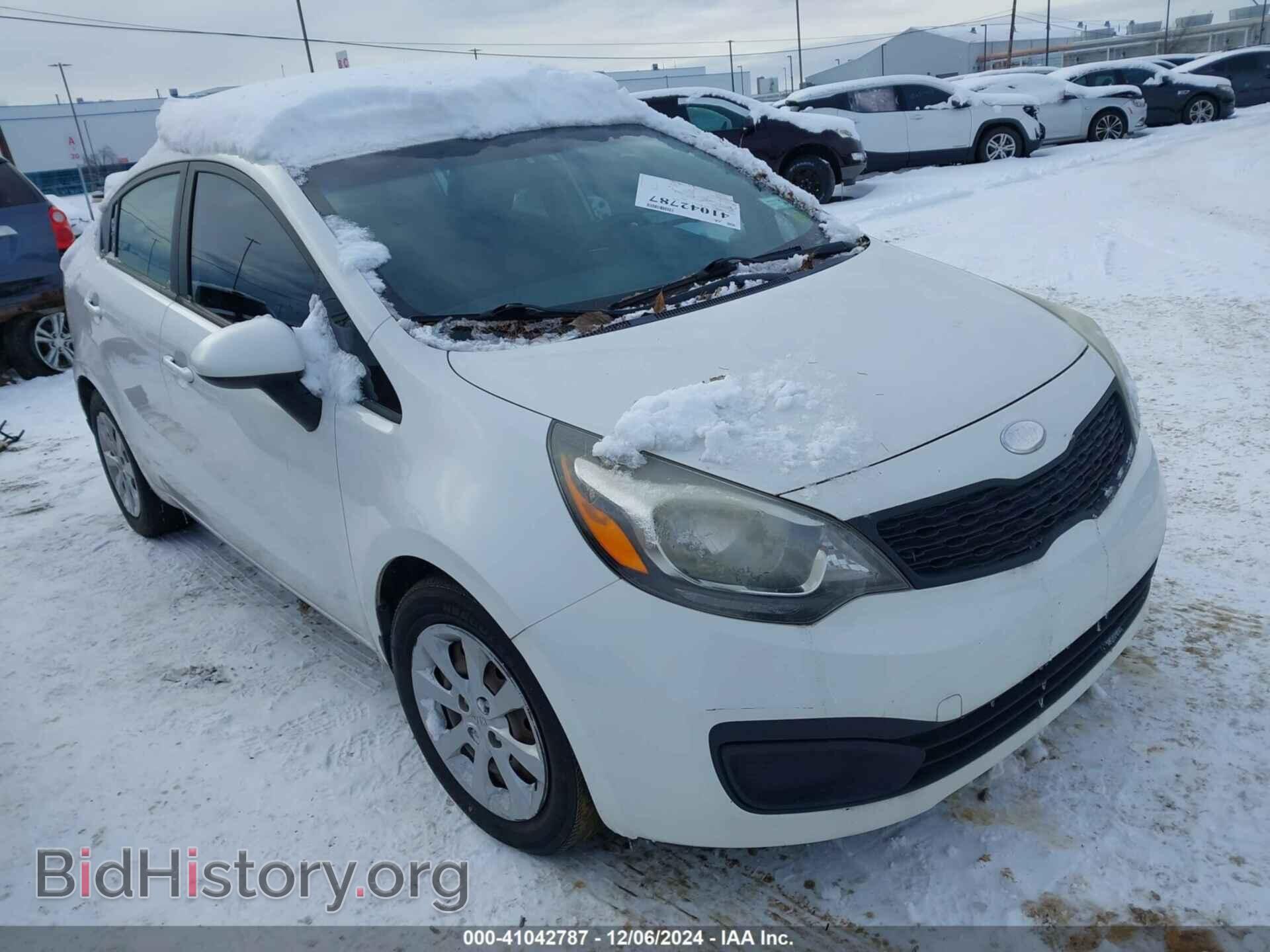 Фотография KNADM4A34D6292323 - KIA RIO 2013