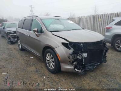 2017 Chrysler PACIFICA Touring-L, серый — VIN 2C4RC1BG9HR823316, IAAI