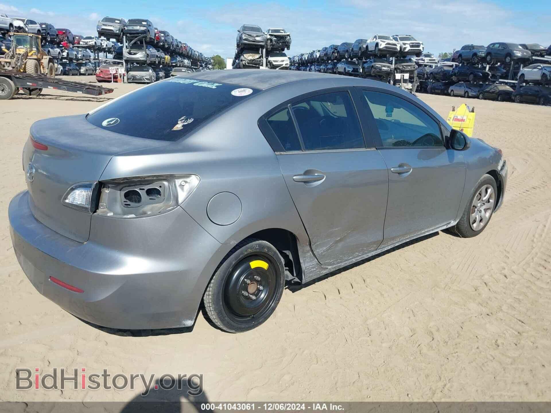2012 MAZDA MAZDA3 - VIN: JM1BL1UG4C1536039 - Фото 4