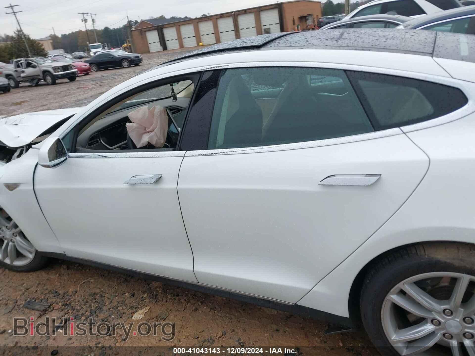 2013 TESLA MODEL S - VIN: 5YJSA1CN6DFP22955 - Фото 13