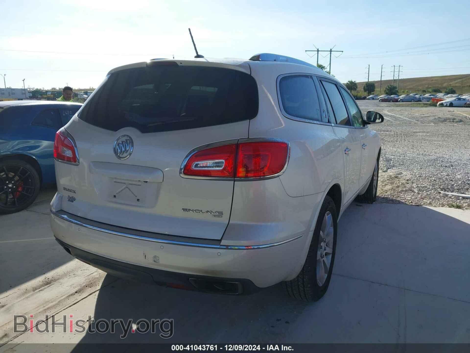 2014 BUICK ENCLAVE - VIN: 5GAKVCKD2EJ354973 - Фото 4