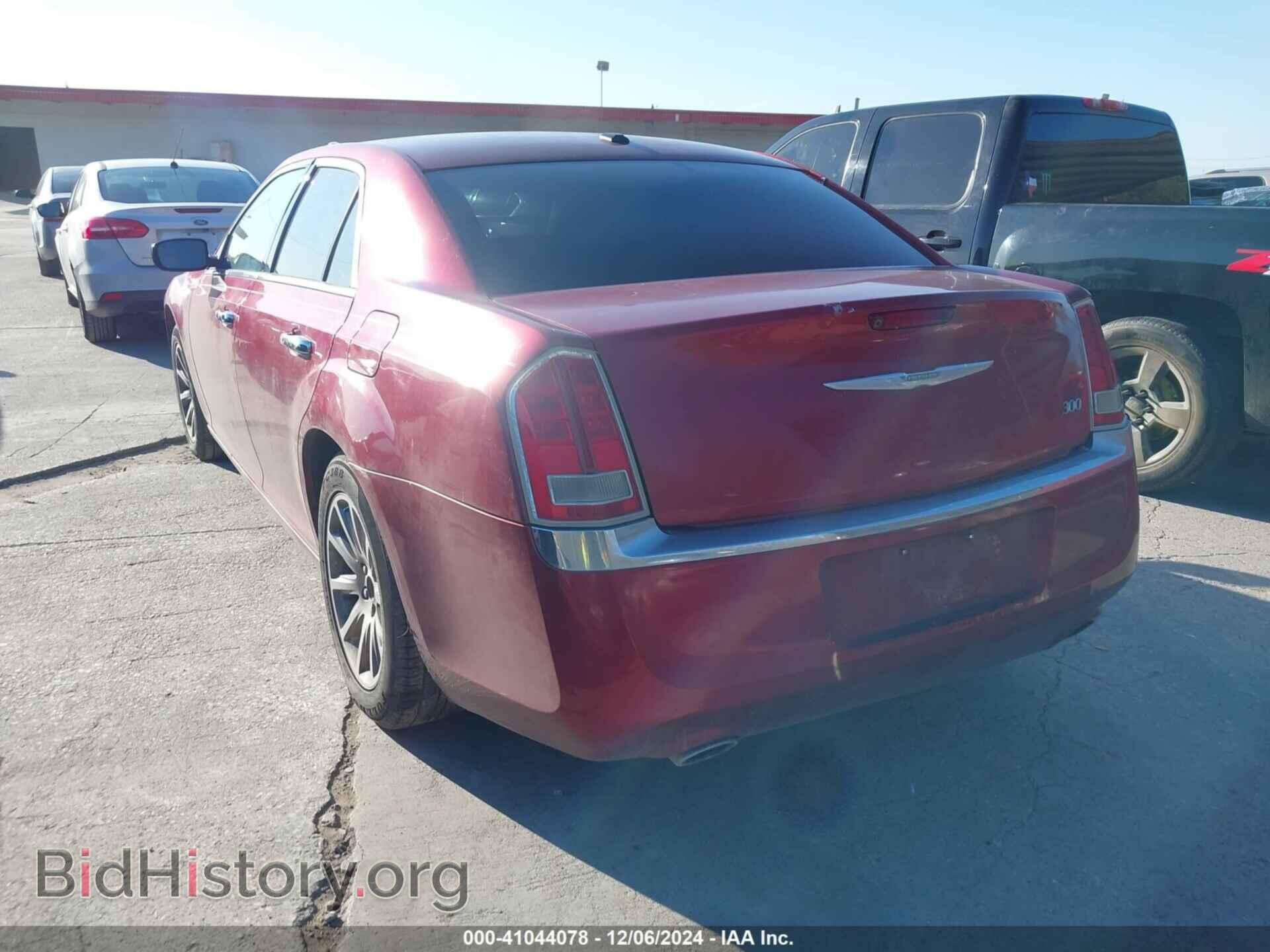 2011 CHRYSLER 300 - VIN: 2C3CA5CG5BH533657 - Фото 3