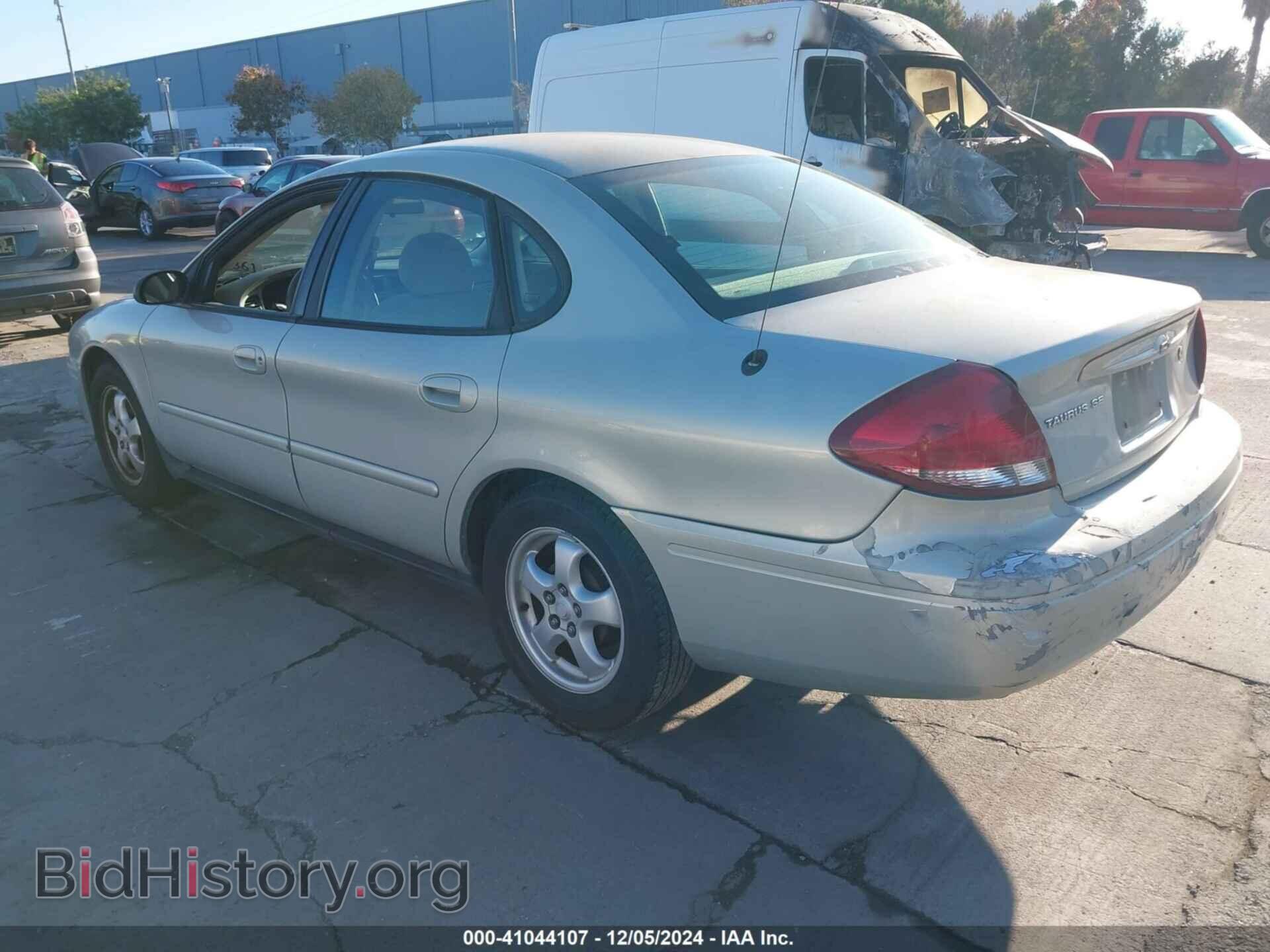 2005 FORD TAURUS - VIN: 1FAFP53285A235477 - Photo 3