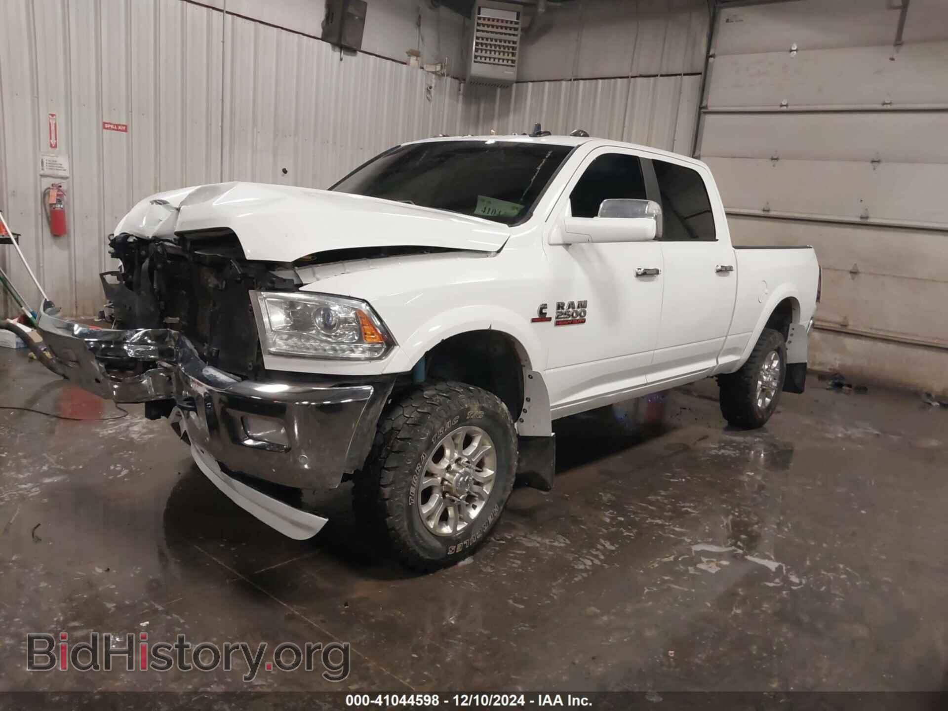 2017 RAM 2500 - VIN: 3C6UR5FL0HG725800 - Фото 2