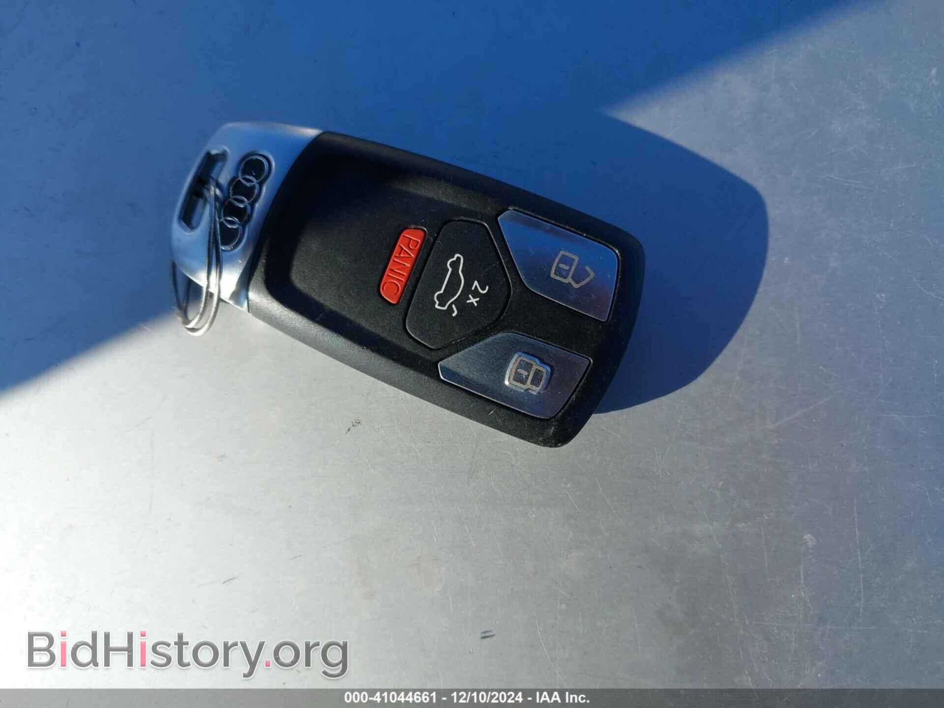 2019 AUDI A4 - VIN: WAUENAF49KA036089 - Фото 11