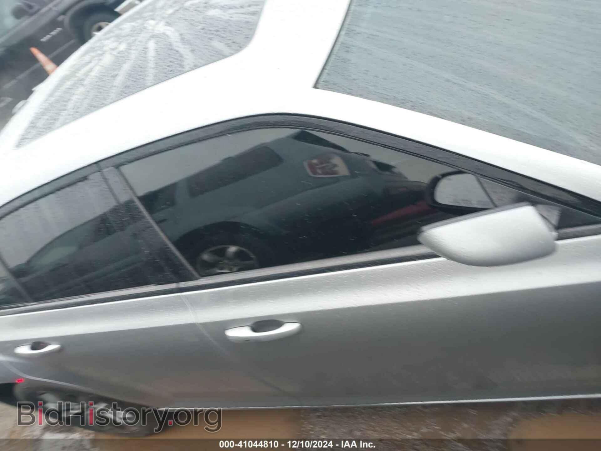 2014 CHRYSLER 300 - VIN: 2C3CCAGG9EH374465 - Фото 13