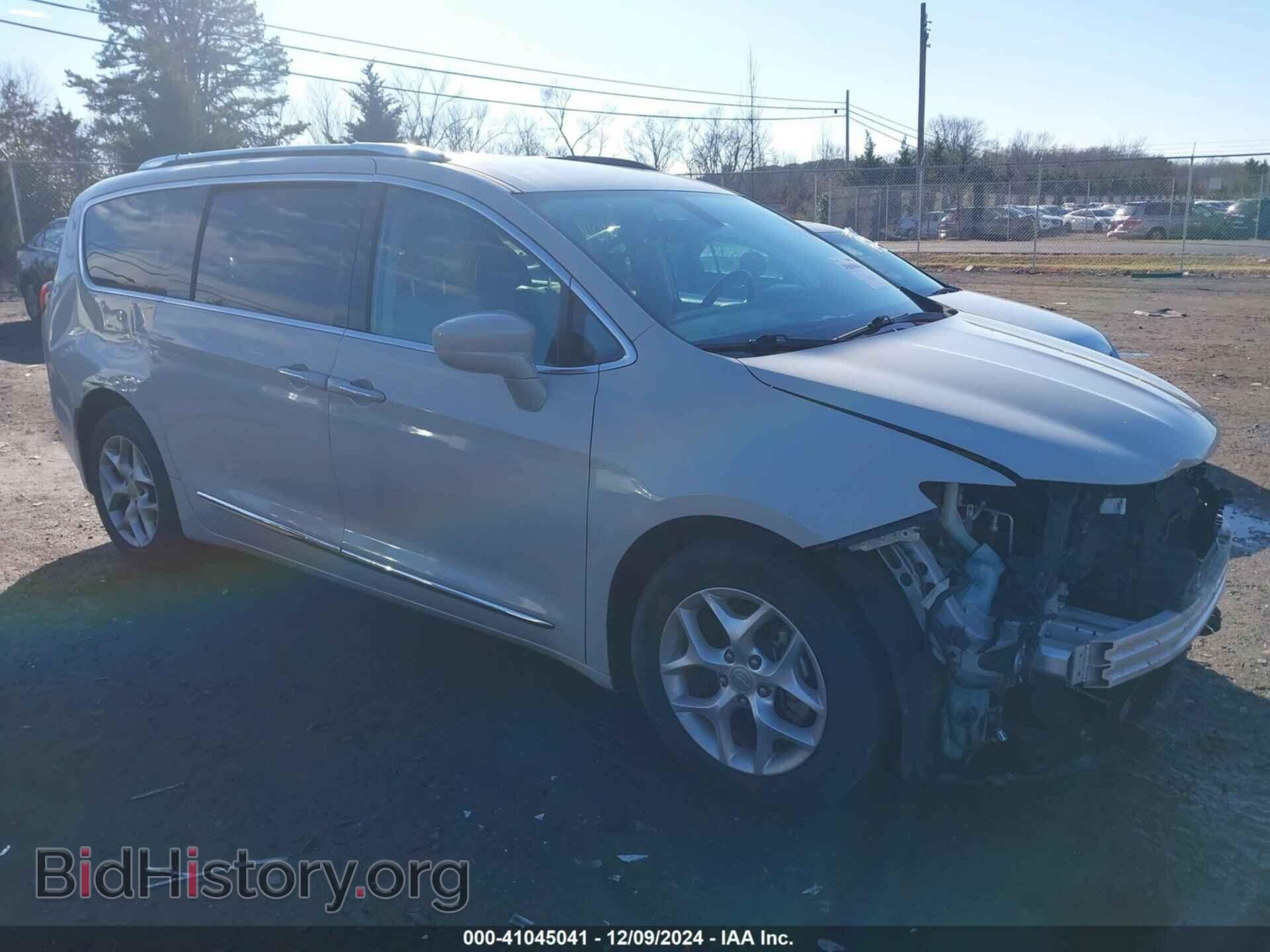 Фотография 2C4RC1EG0HR584587 - CHRYSLER PACIFICA 2017