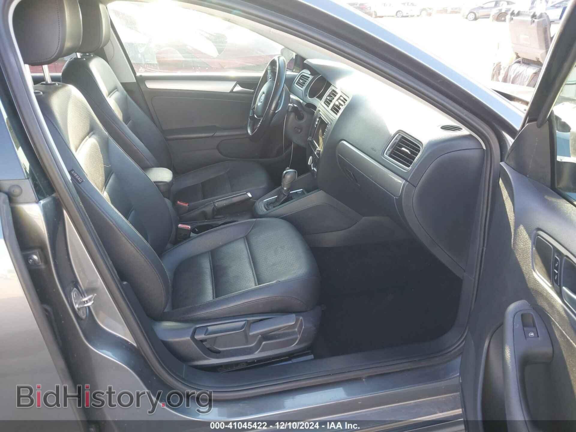 2017 VOLKSWAGEN JETTA - VIN: 3VWDB7AJ5HM382804 - Фото 5