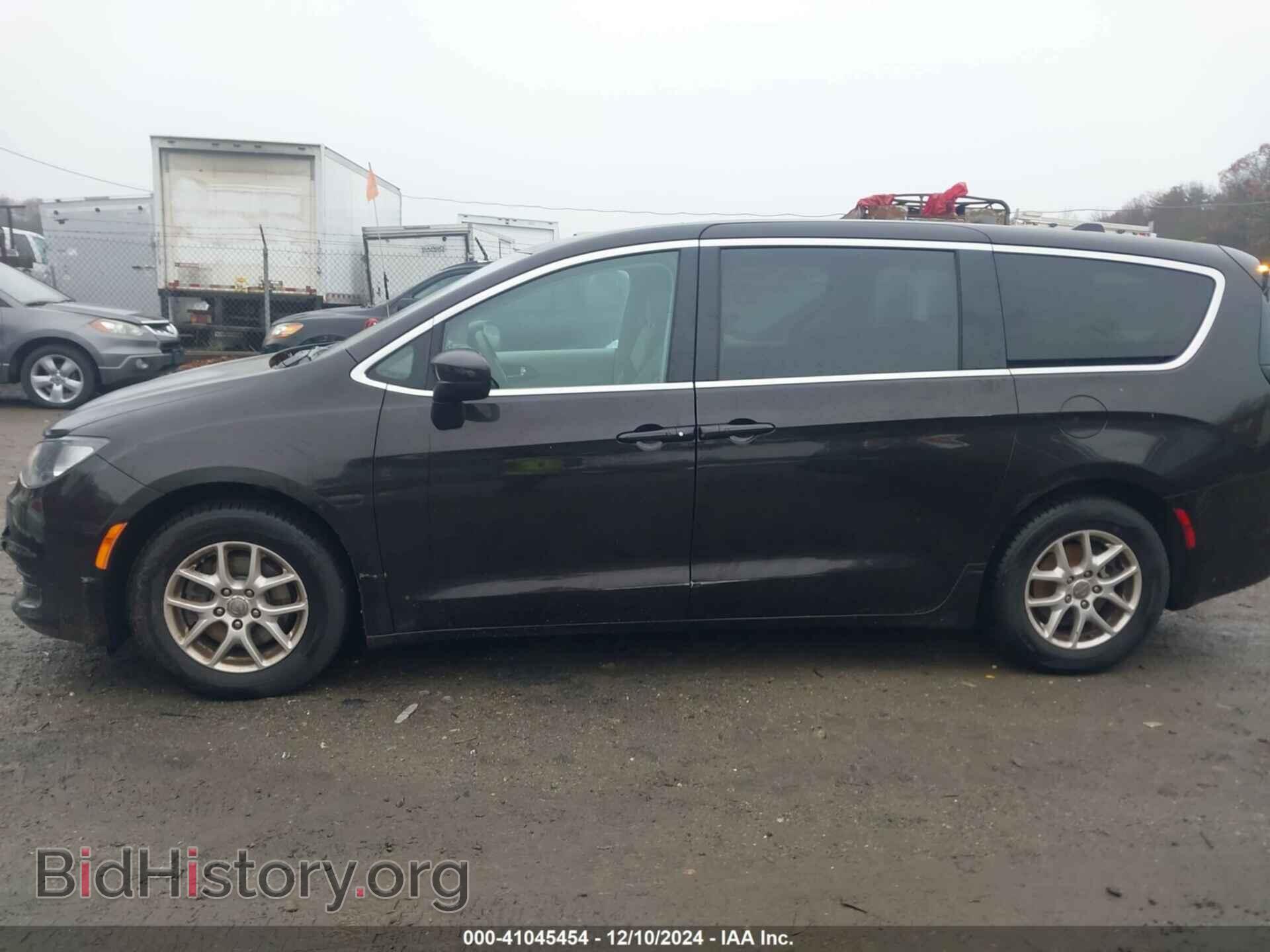 2017 CHRYSLER PACIFICA - VIN: 2C4RC1DGXHR552179 - Photo 14