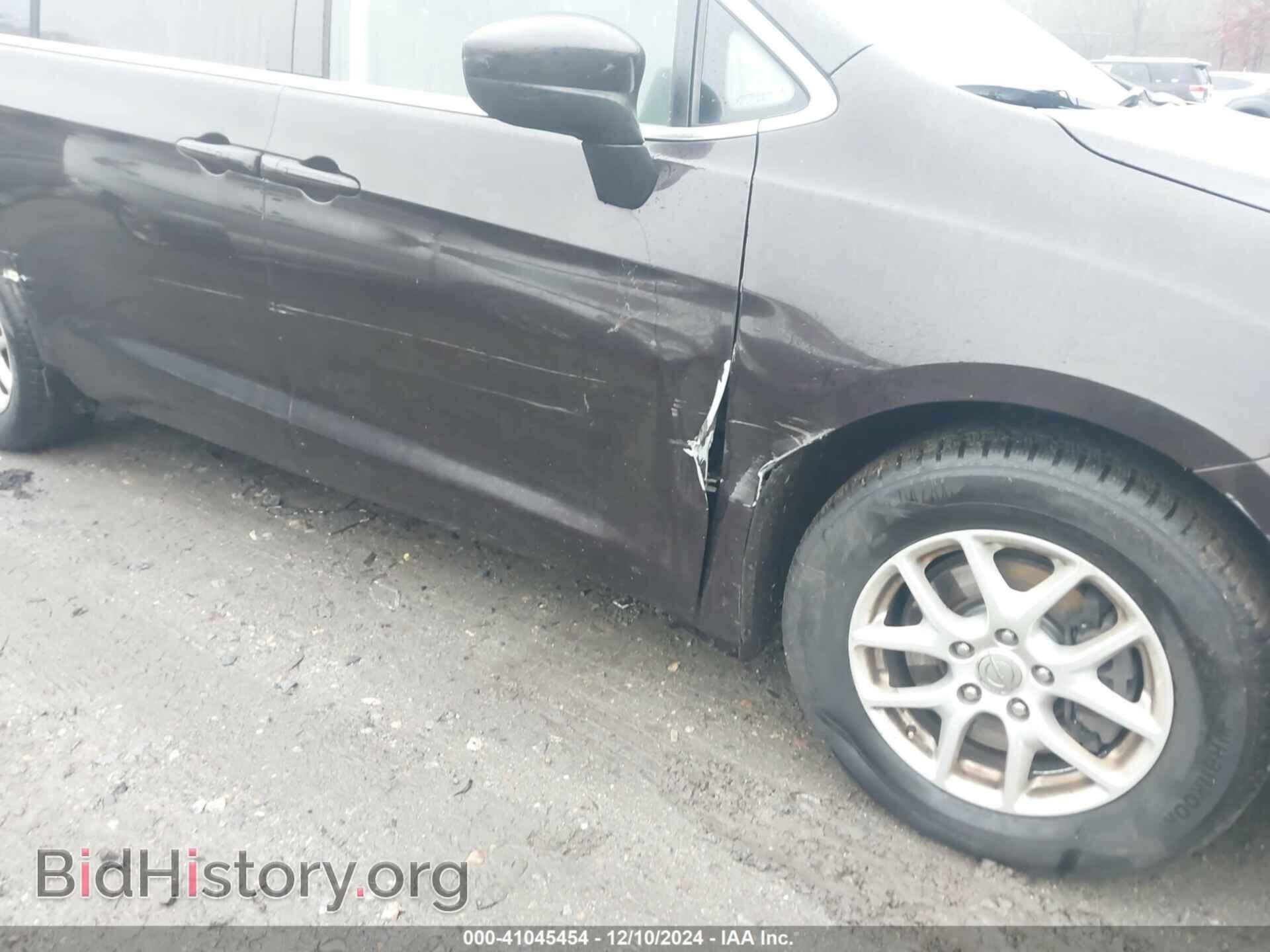 2017 CHRYSLER PACIFICA - VIN: 2C4RC1DGXHR552179 - Photo 6
