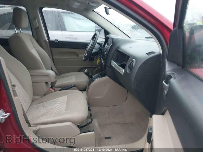 2014 Jeep COMPASS (VIN 1C4NJCBA9ED547357) — фото 5 из 17