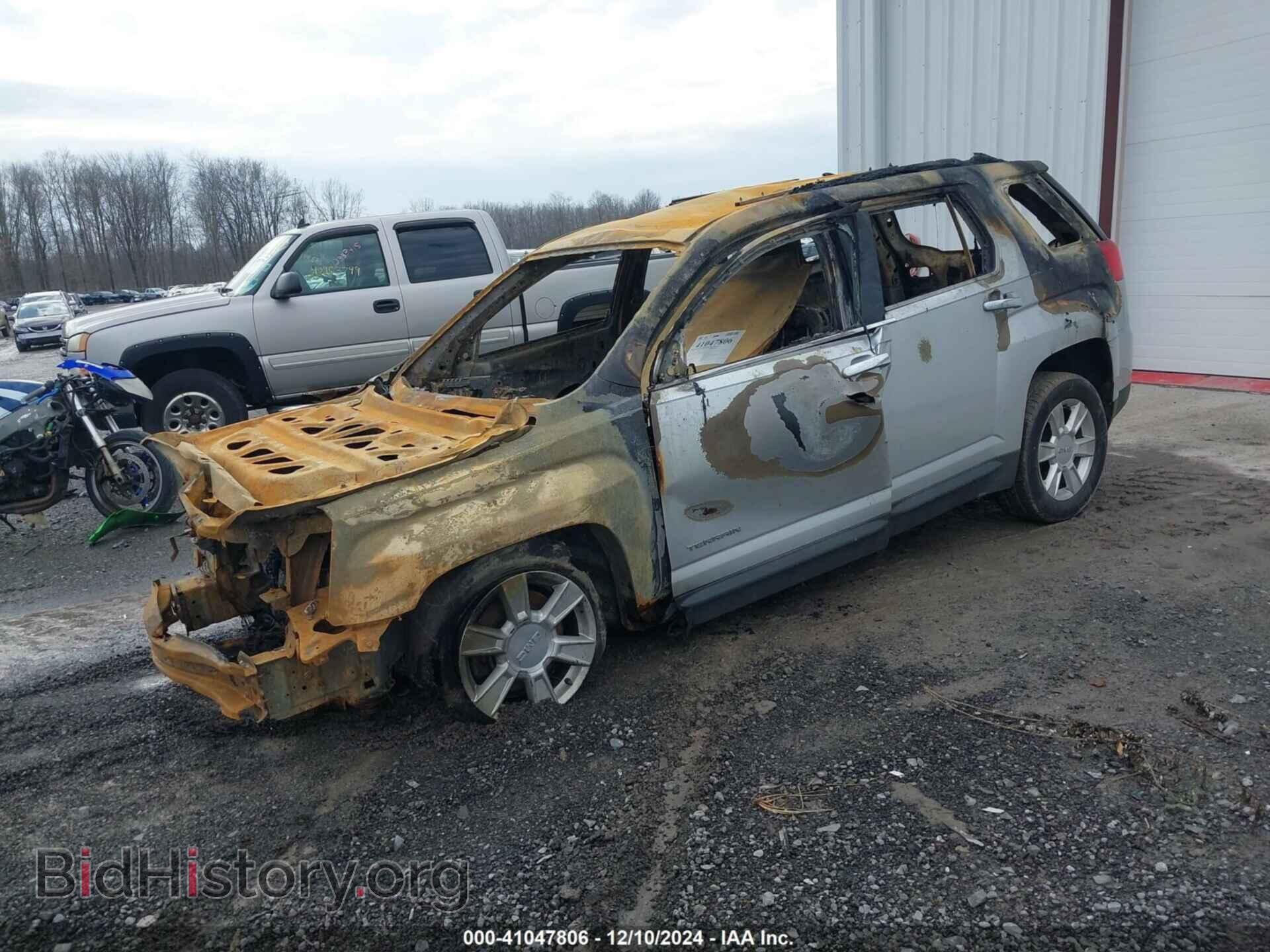 2012 GMC TERRAIN - VIN: 2GKFLTEK6C6330075 - Photo 2